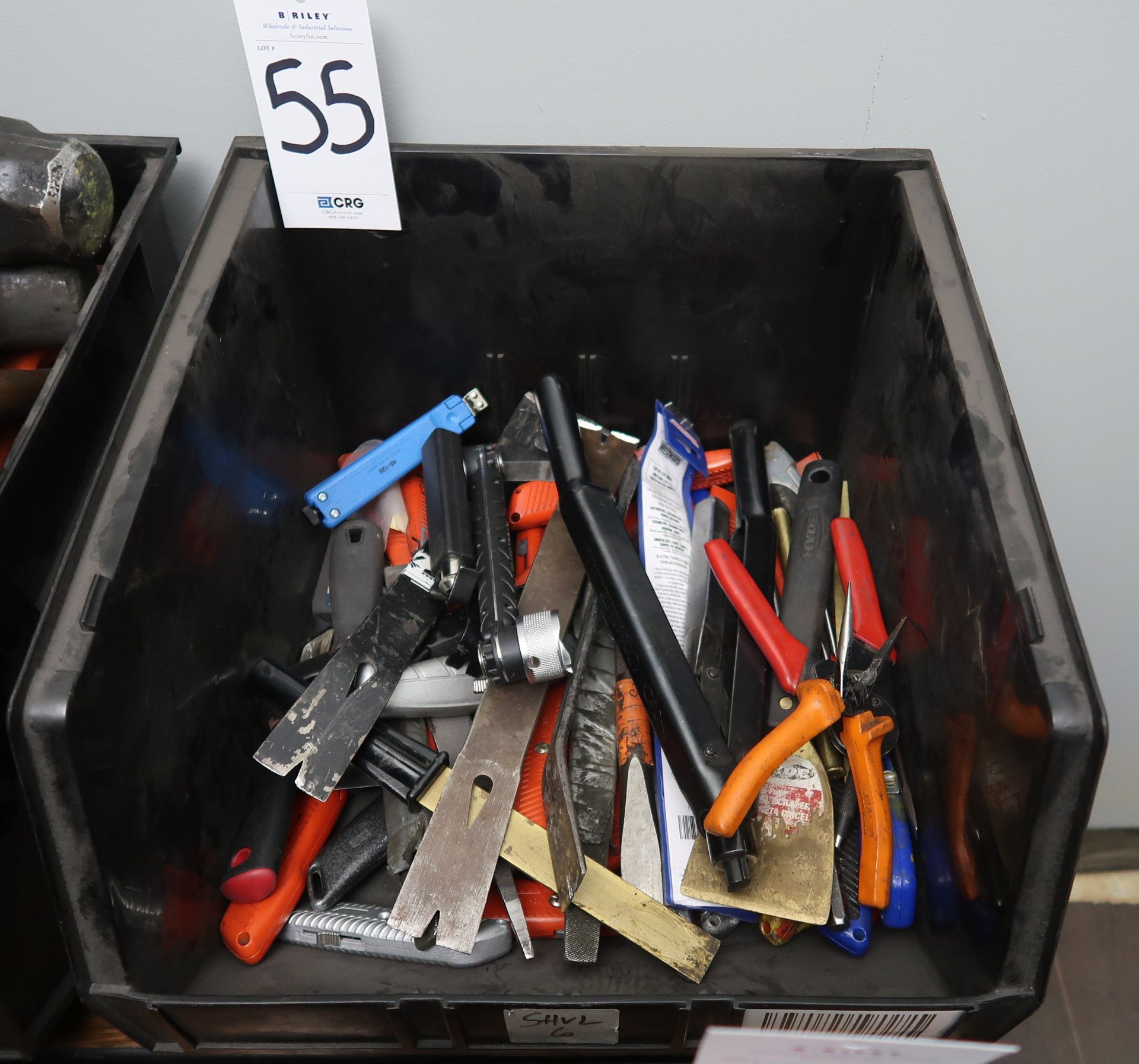 Large assortment of scrapers, pry bars and box cutters