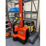 Presto electric pallet lift