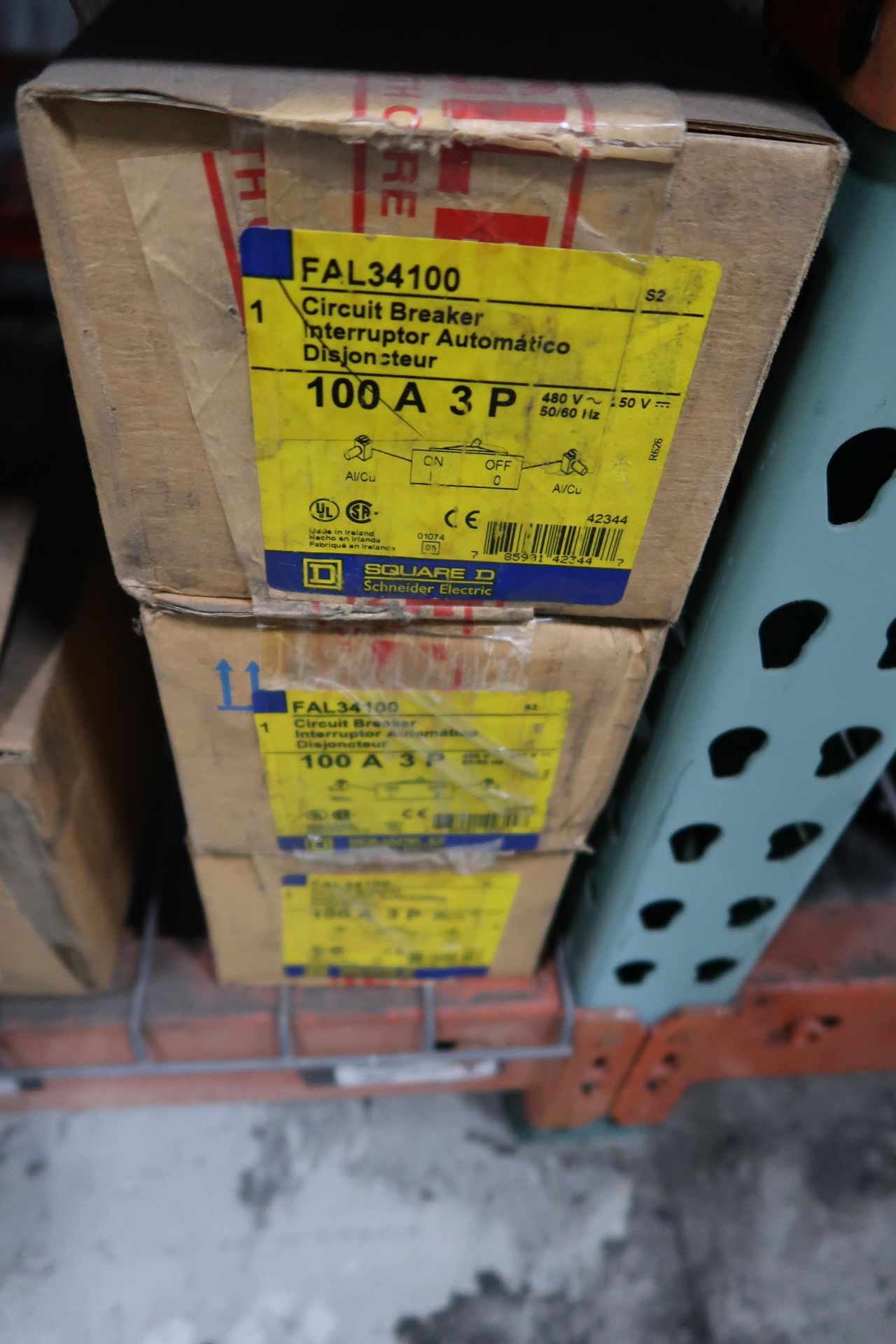 Contents of pallet racking with lot of assorted spare parts - Image 11 of 11