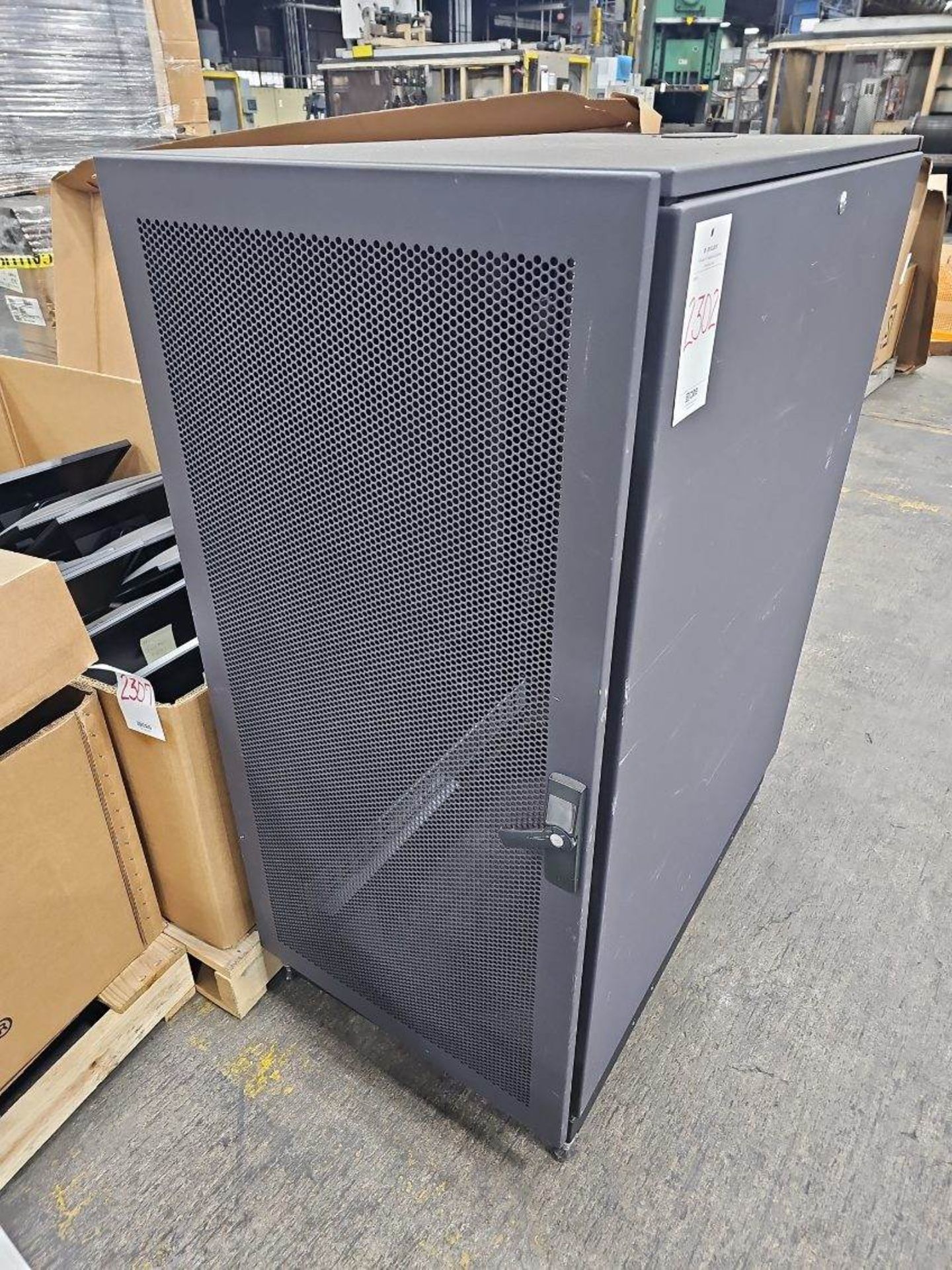 Server cabinet