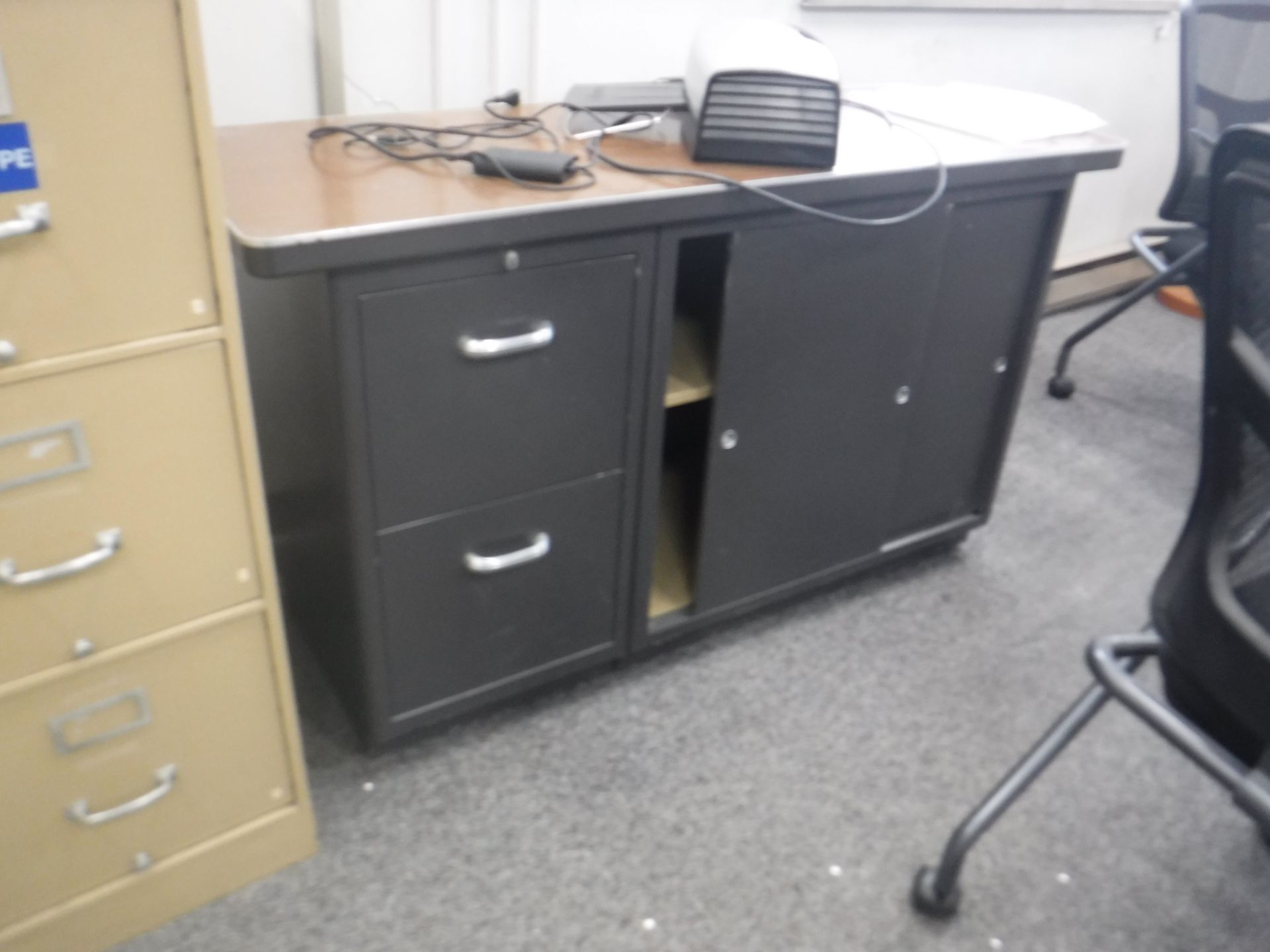 Office Furniture - Image 3 of 5
