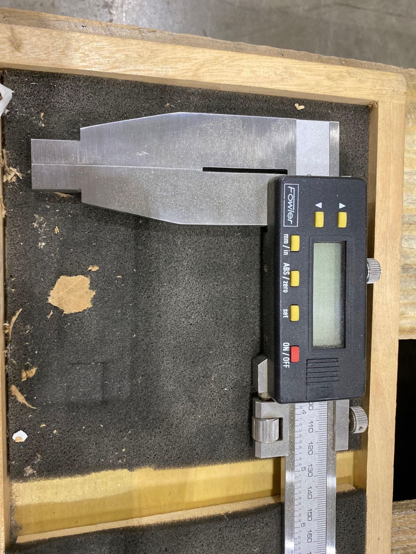 Fowler Digital Micrometer w/Case - Image 2 of 3