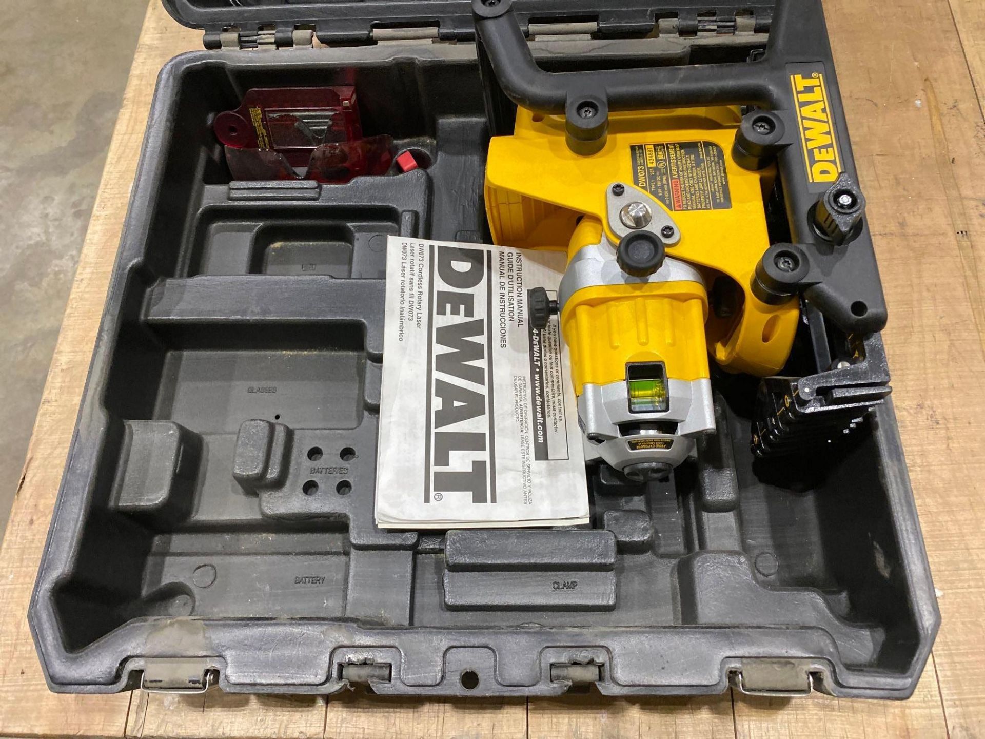 Dewalt DW073 Cordless Laser Powered Level