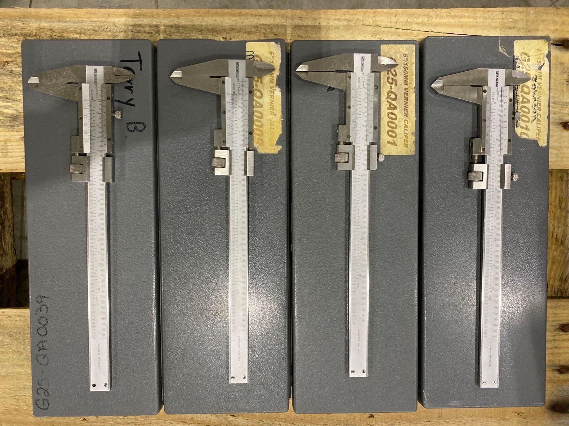 Lot Westward 4KU76 Vernier Calipers