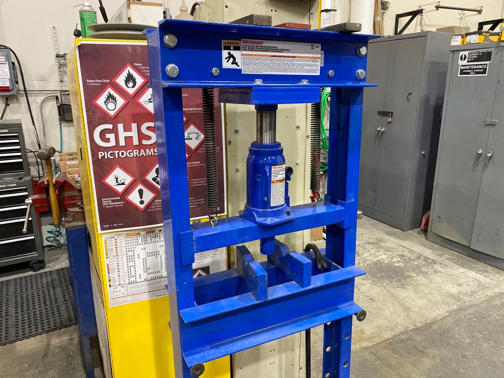 Westward 1MZJ6A 20ton Hframe Bottle Jack Shop Press - Image 3 of 3