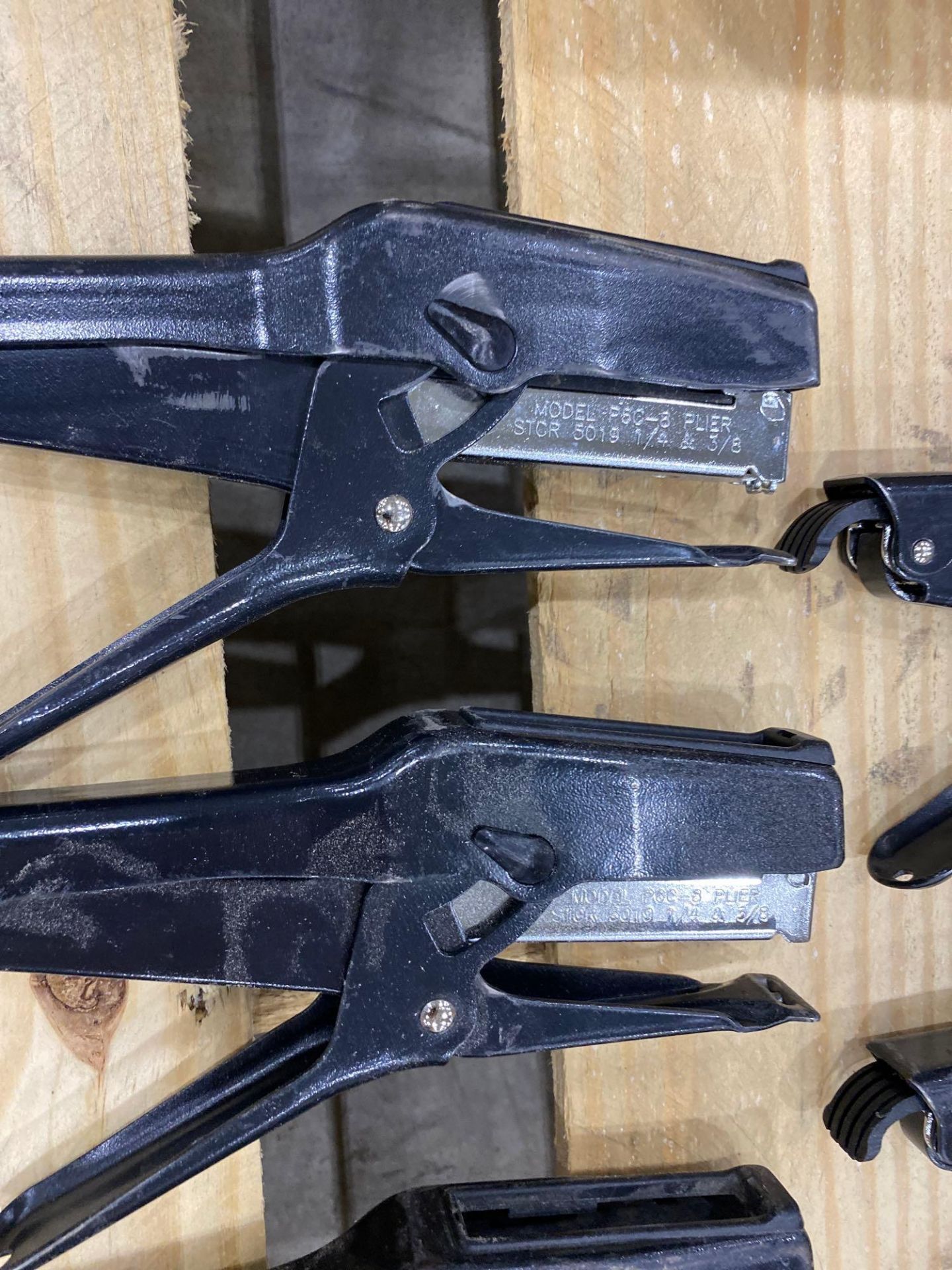 Lot Hand Staplers - Image 3 of 5