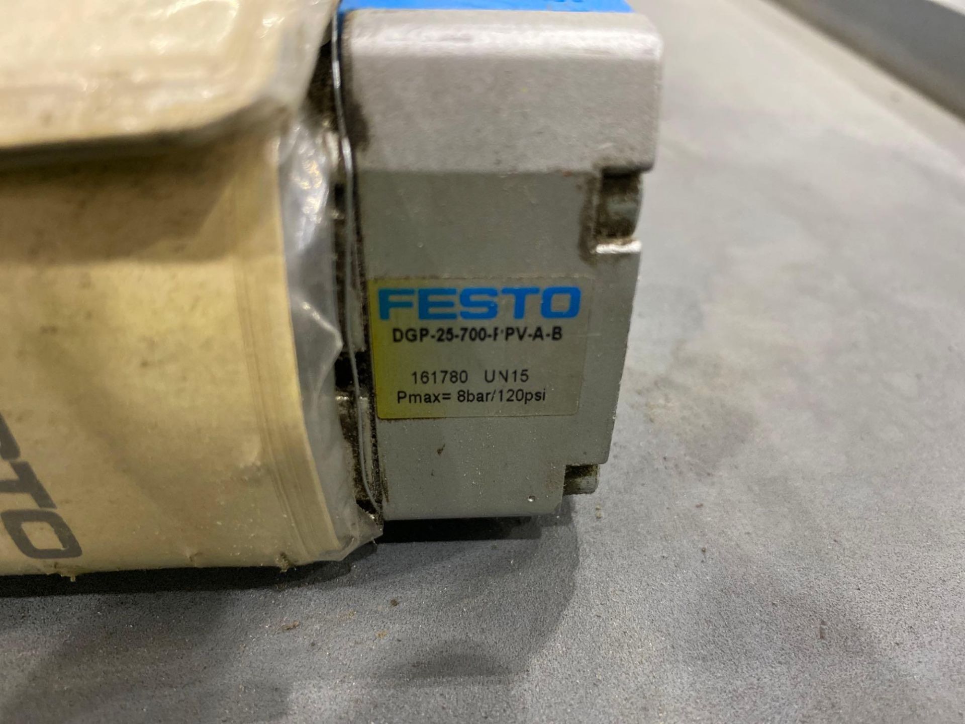 Assorted Festo Pneumatic Cylinders - Image 3 of 4