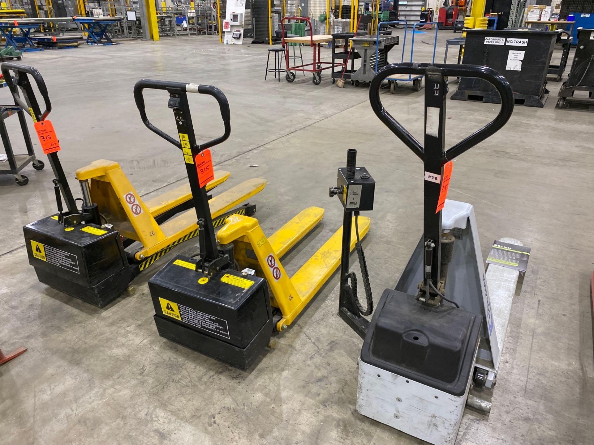 Assorted Electric Pallet Jacks - Image 5 of 7