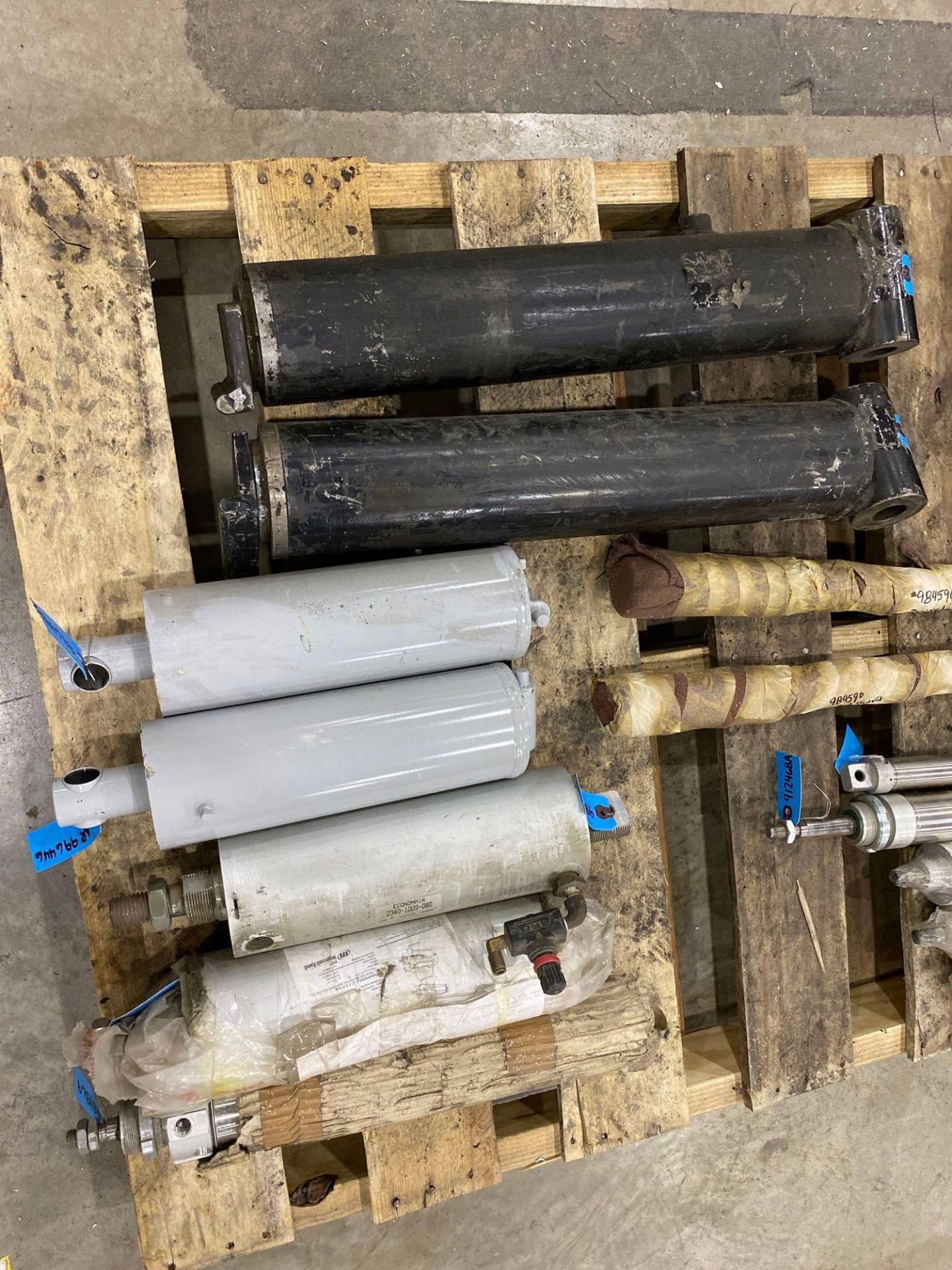 Assorted Pneumatic Pushers, Air Cylinders & Contents of 2 Pallets - Image 5 of 9