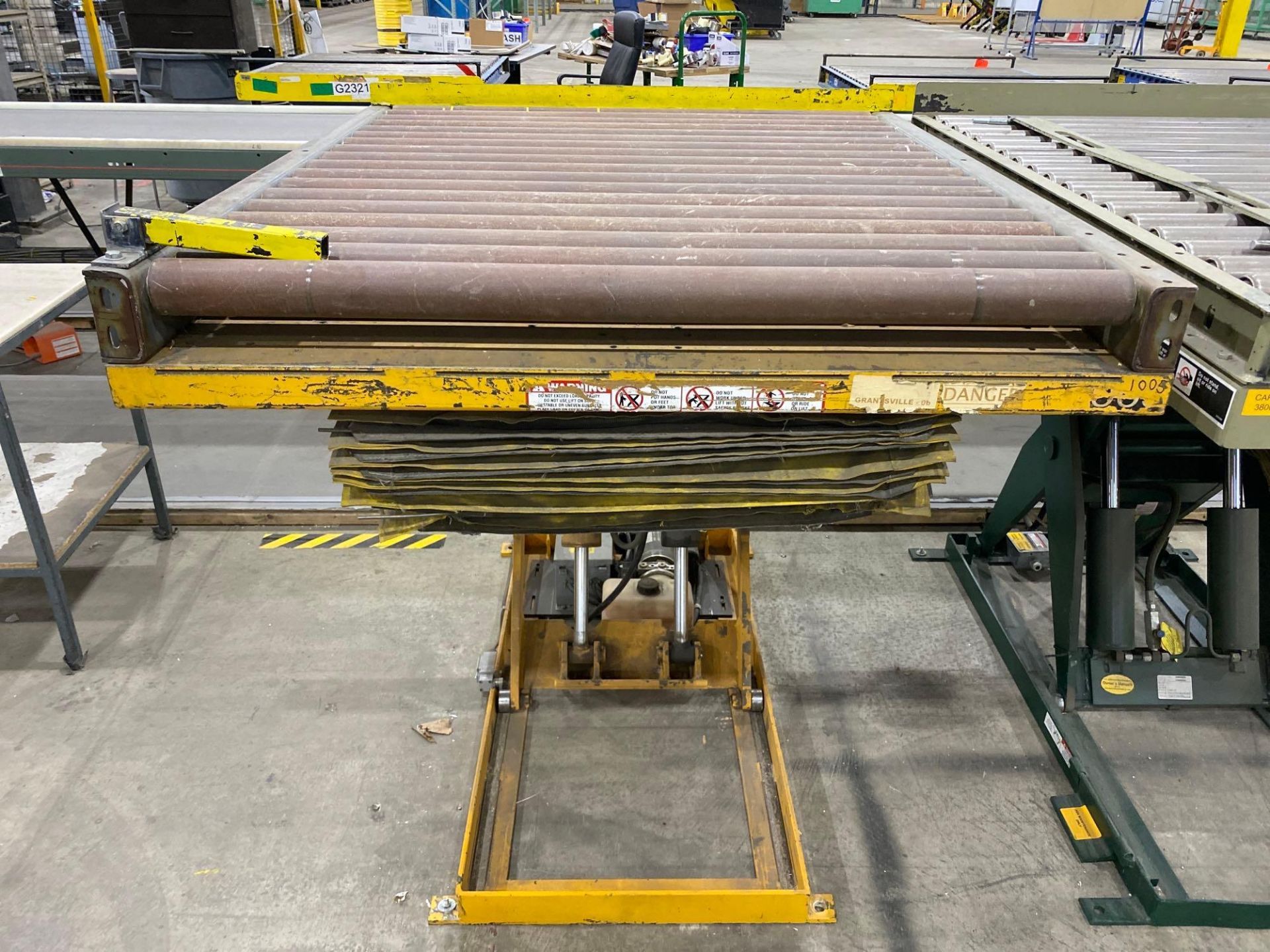 Lot Econo Lifts Roller Top Hydraulic Lift Table