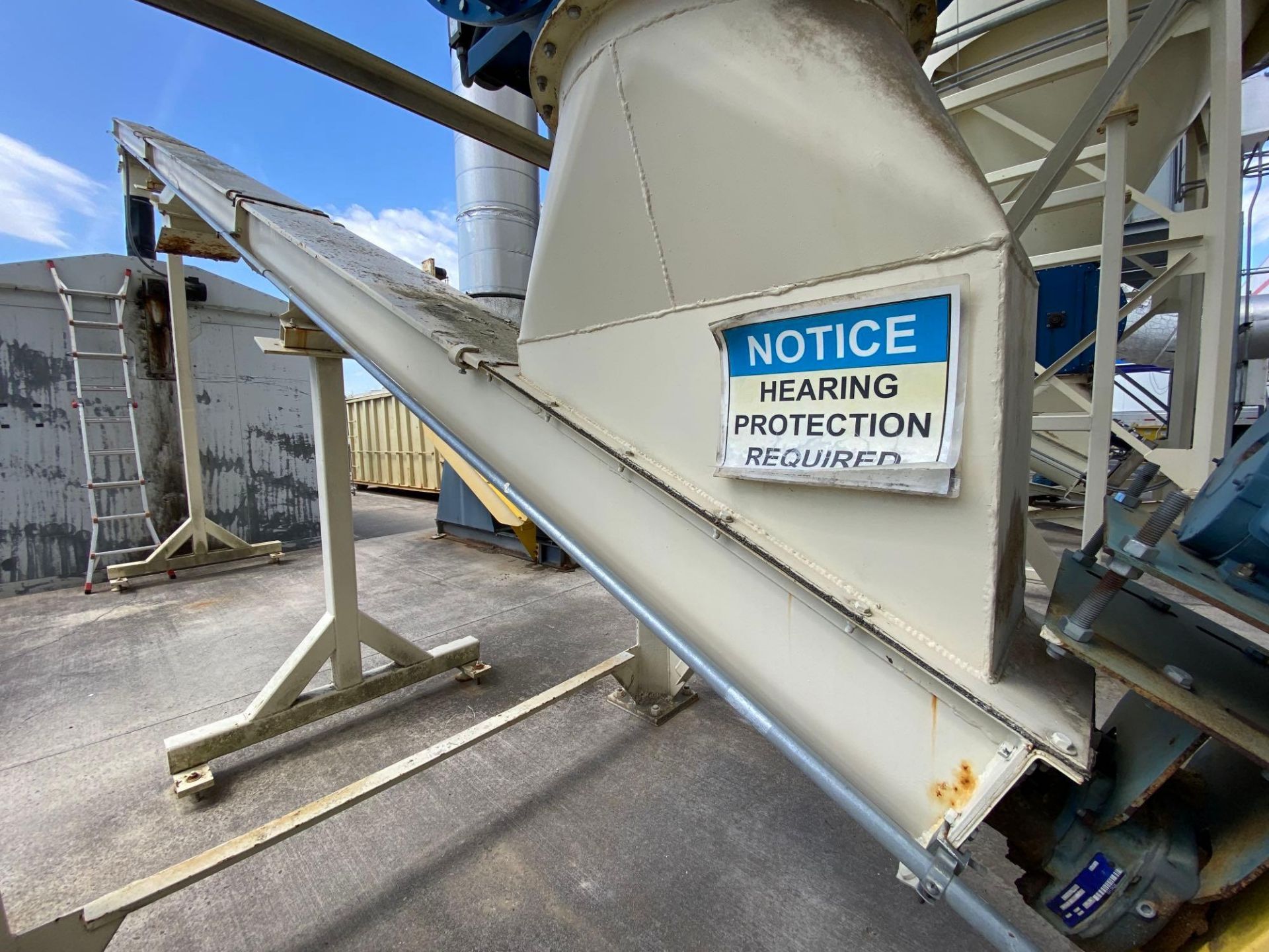 Donaldson Torit Cyclone Tower Style Whole Plant Dust Collection System - Image 15 of 17