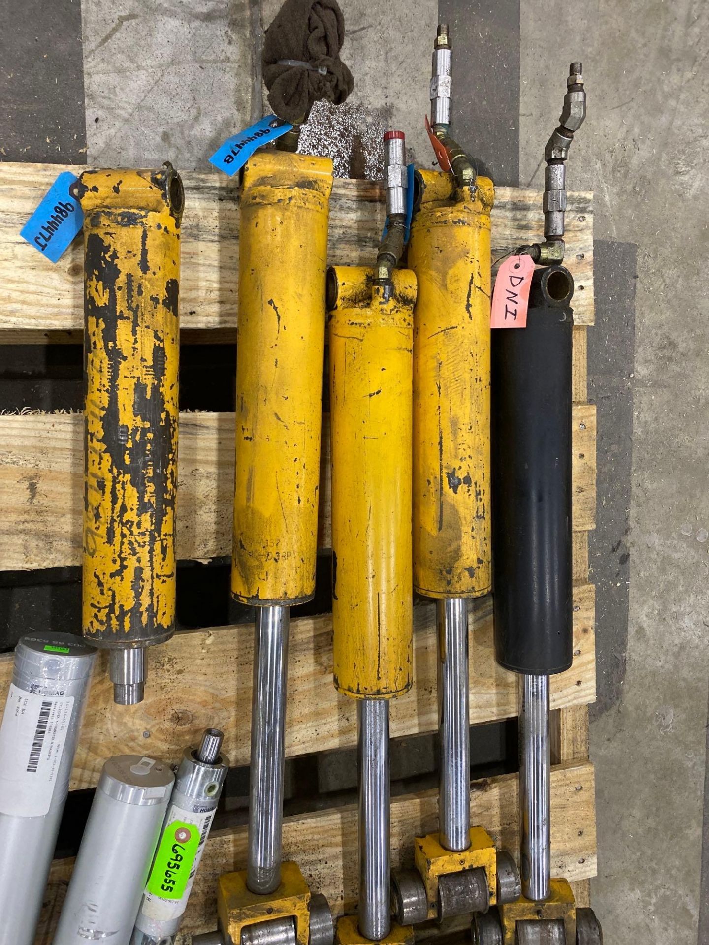 Assorted Pneumatic Pushers, Air Cylinders & Contents of 2 Pallets - Image 4 of 9