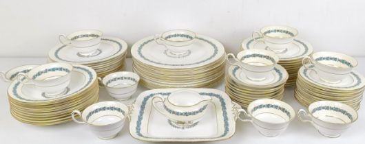 A Wedgwood Appledore pattern part dinner service (2 boxes)