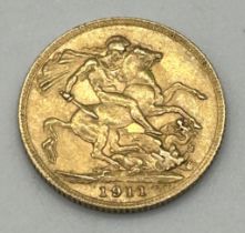 A George V gold sovereign, 1911