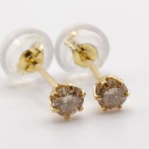 A pair of 18ct yellow gold six claw set 0.20ct RBC diamond solitaire studs, boxed