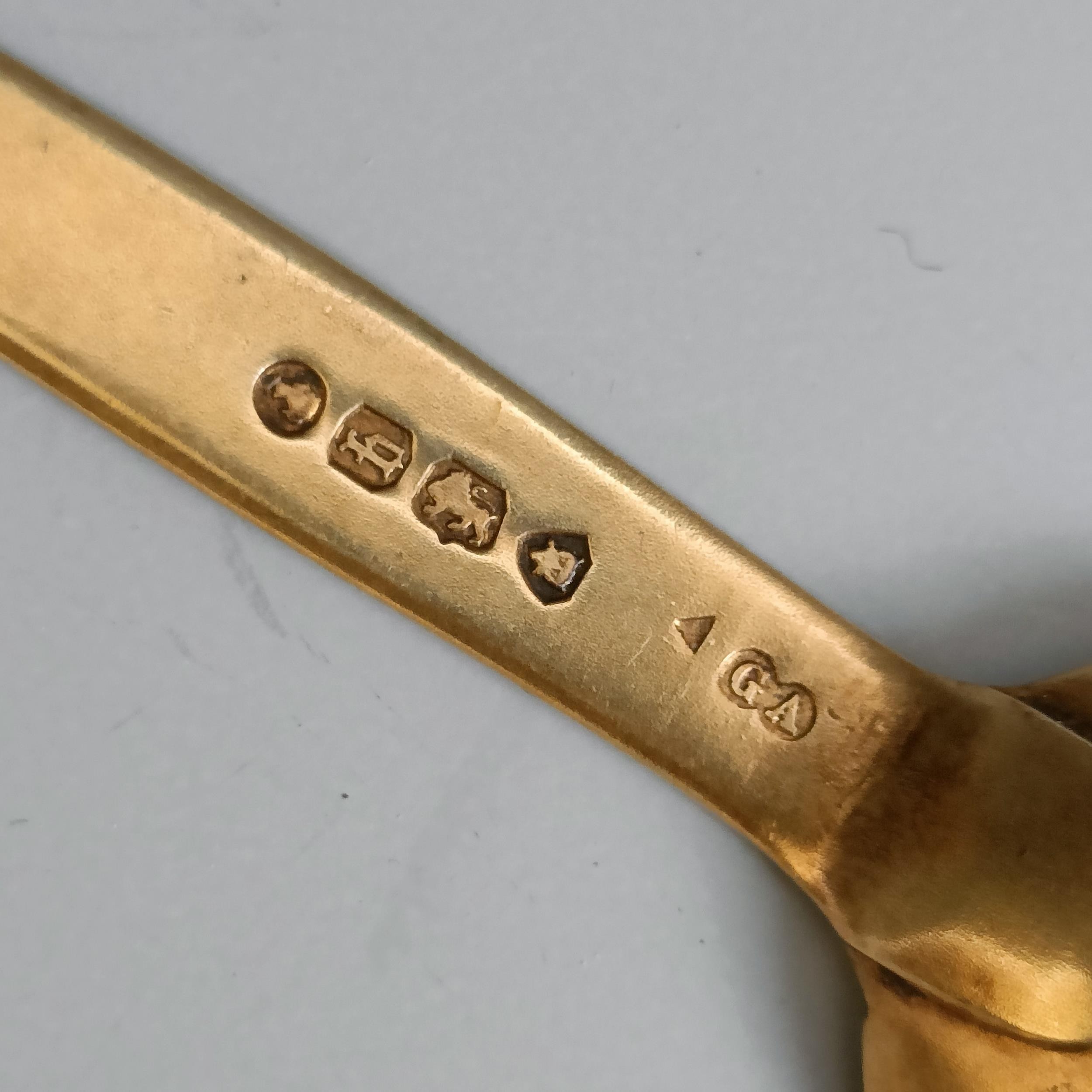 A Victorian silver gilt medicine spoon, London 1871, 21 g overall length: 12.7 cm approx width of - Image 5 of 8