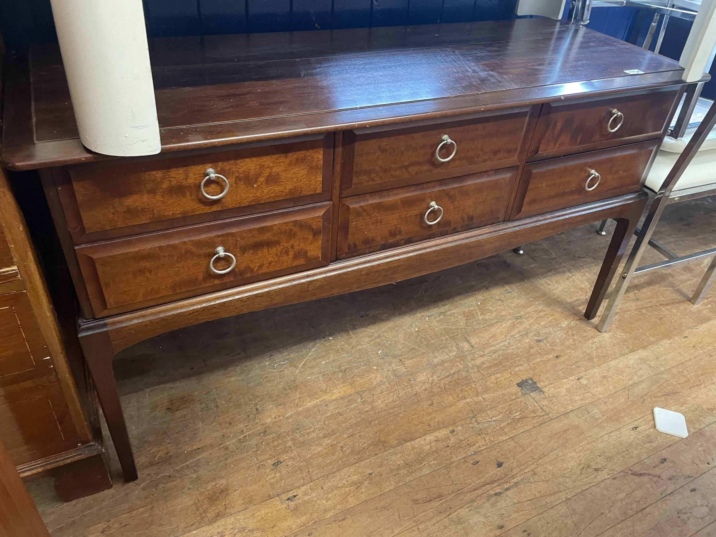 An oak chest, a dressing table, a drum table, a side table, a rocking chair, a single chair, and - Image 6 of 6