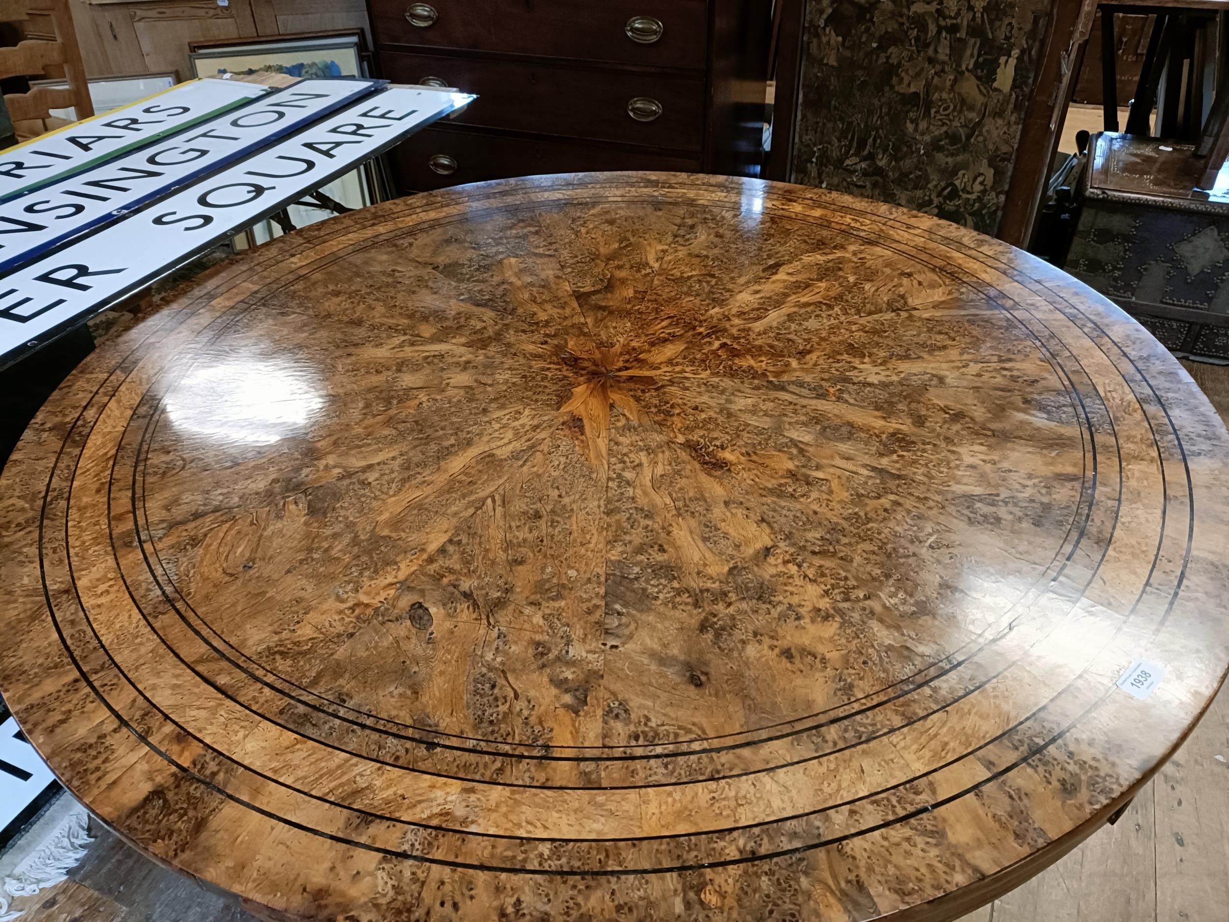 An early 19th century burr yew centre table, in the manner of George Bullock, the top with ebony - Bild 10 aus 18