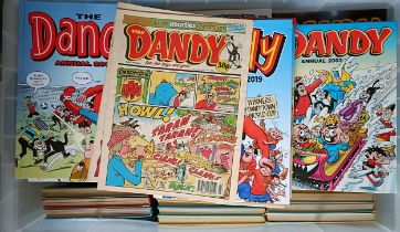 Assorted Dandy annuals (box)