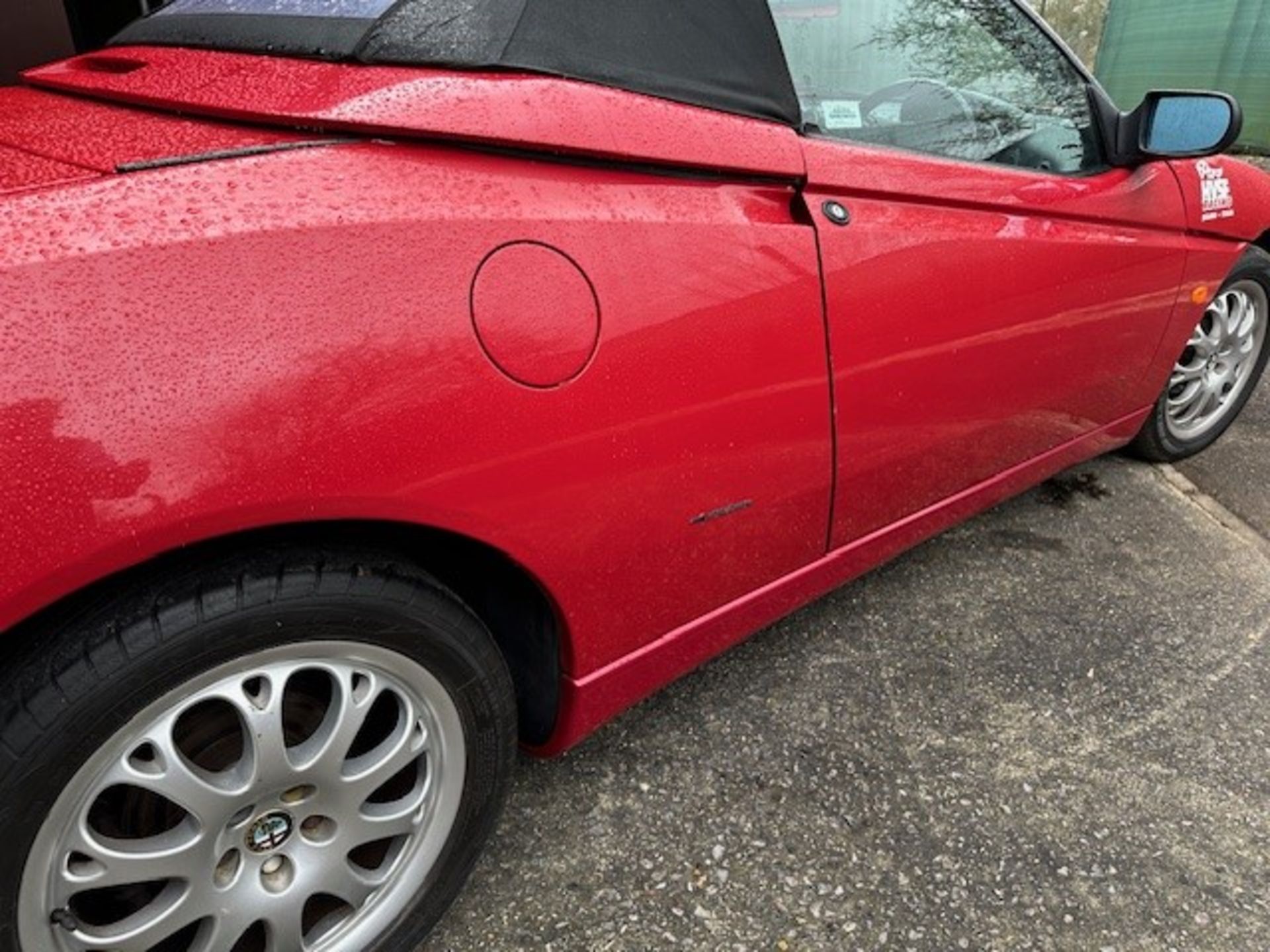 2000 Alfa Romeo Spider Lusso TS Spider Registration number W637 TGS Red with a black interior MOT - Image 9 of 14