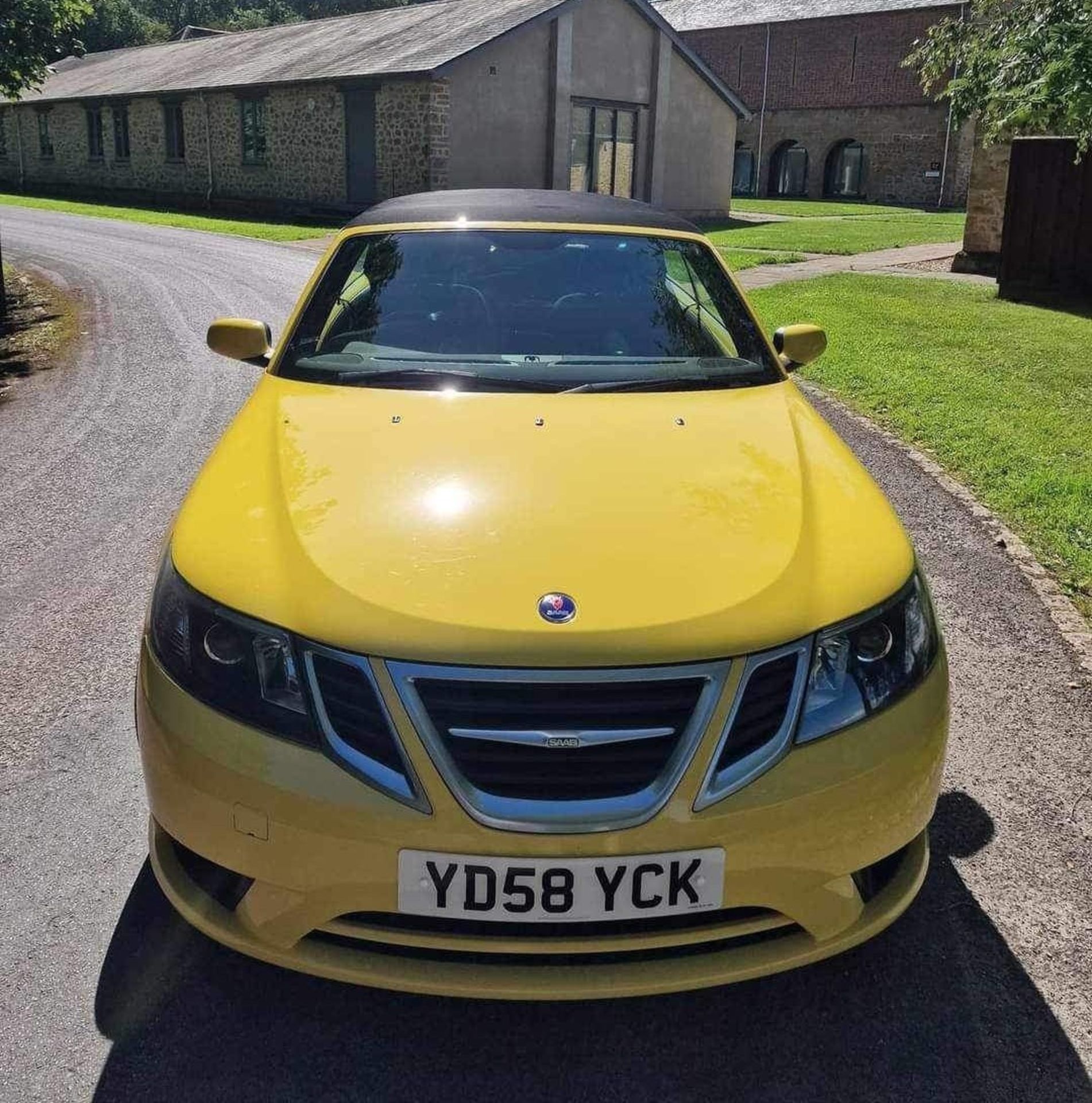 2009 Saab 9-3 Vector 1.8 Convertible Registration number YD58 YCK Saffron yellow with a black - Image 2 of 12