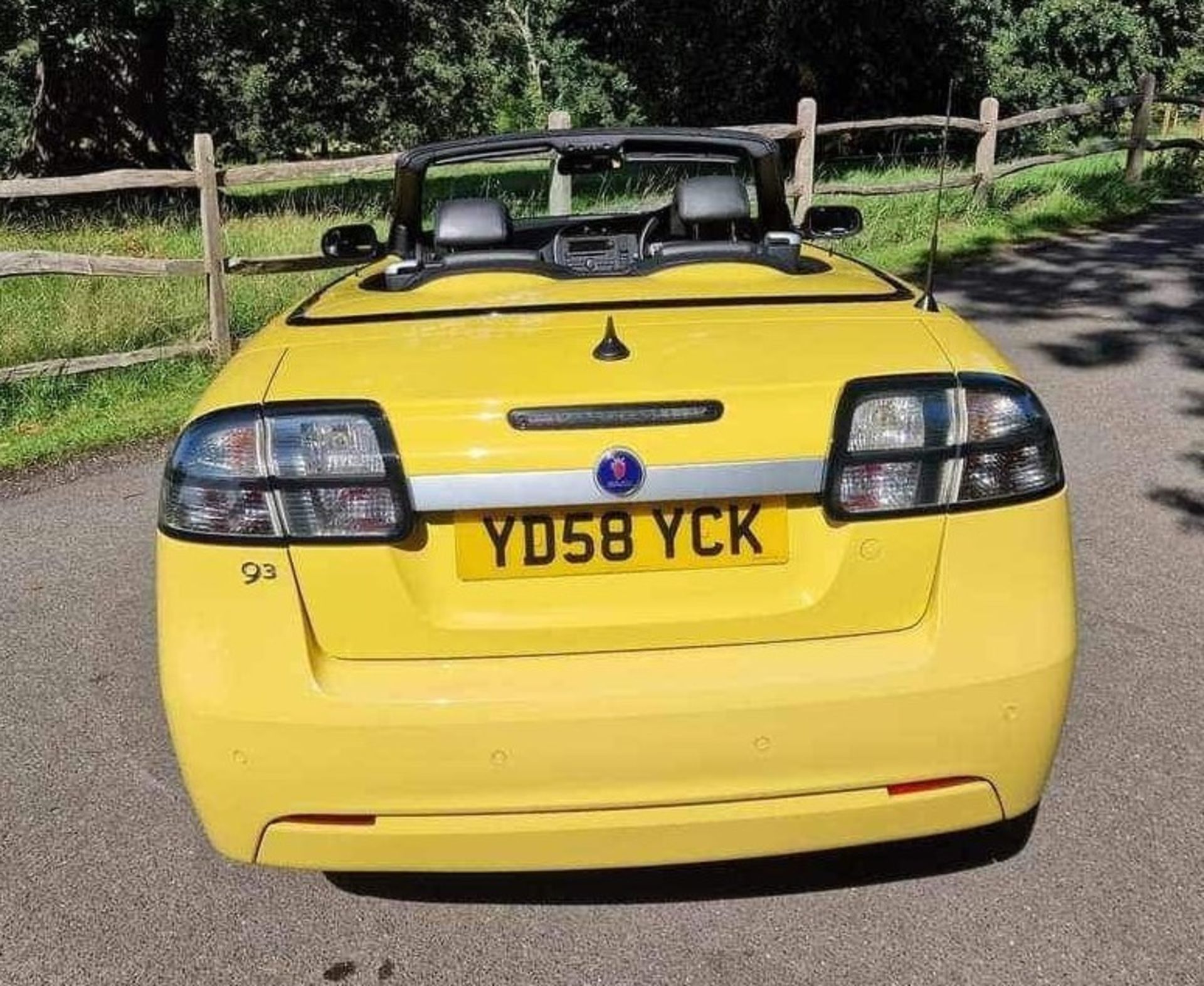 2009 Saab 9-3 Vector 1.8 Convertible Registration number YD58 YCK Saffron yellow with a black - Image 5 of 12
