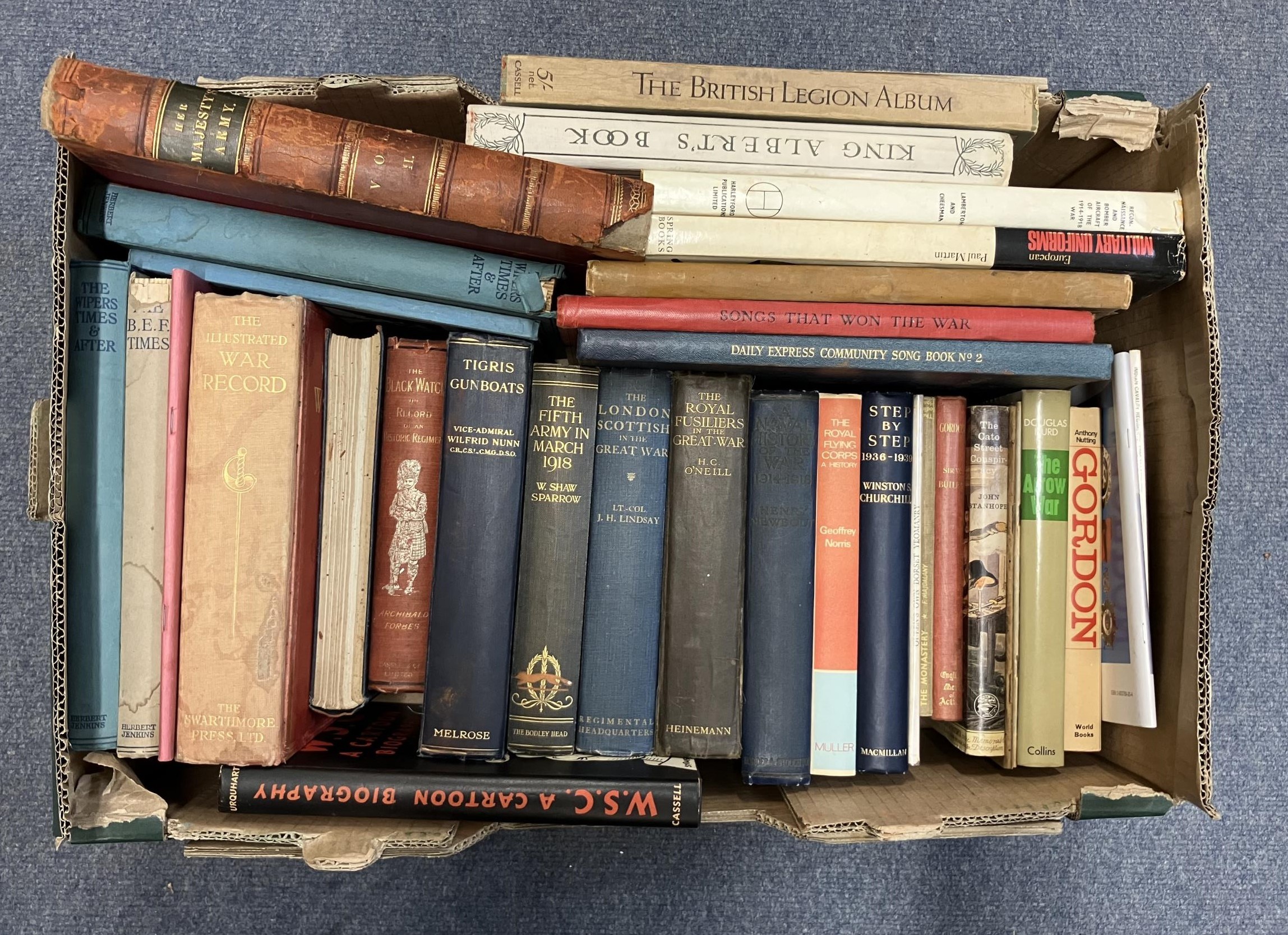 Assorted works by Churchill (Winston), and other military related books (6 boxes) - Image 9 of 9