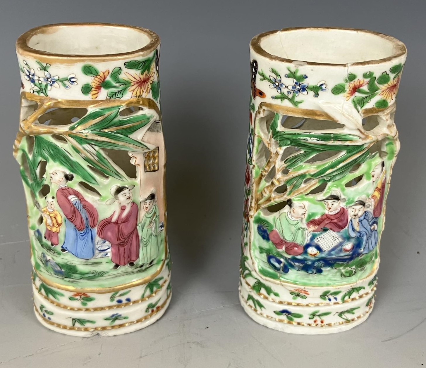 A pair of Chinese famille verte spill vases, decorated figures, with pierced decoration, 11 cm high, - Image 3 of 8