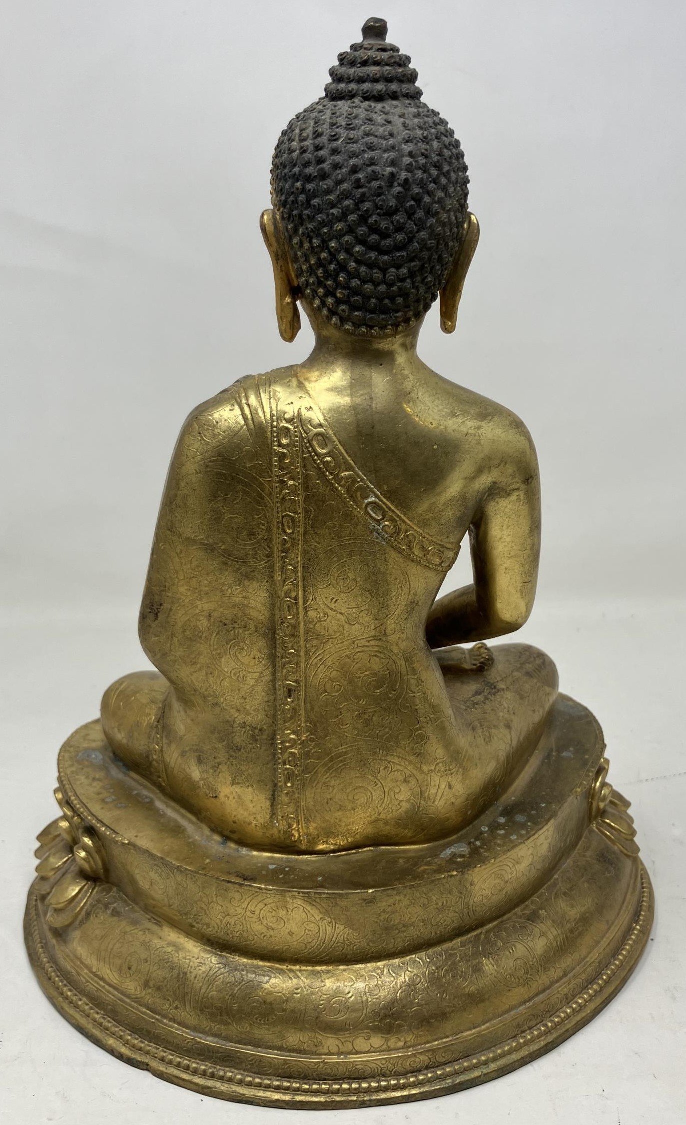 A gilt bronze Buddha, 25 cm high with a receipt - Image 2 of 4