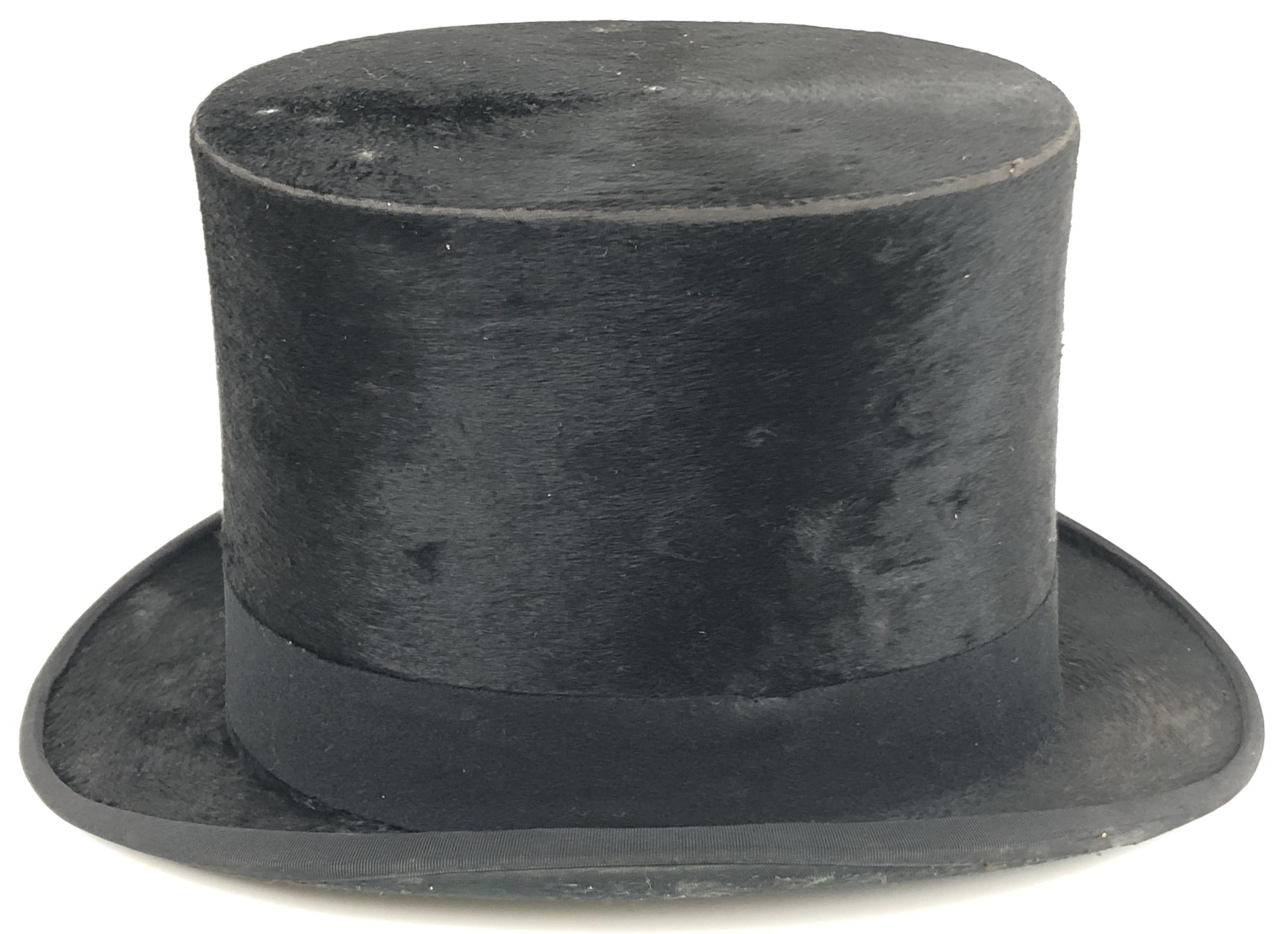 A moleskin top hat, in a hat box, and a bowler hat in a card hat box (2) - Image 6 of 8
