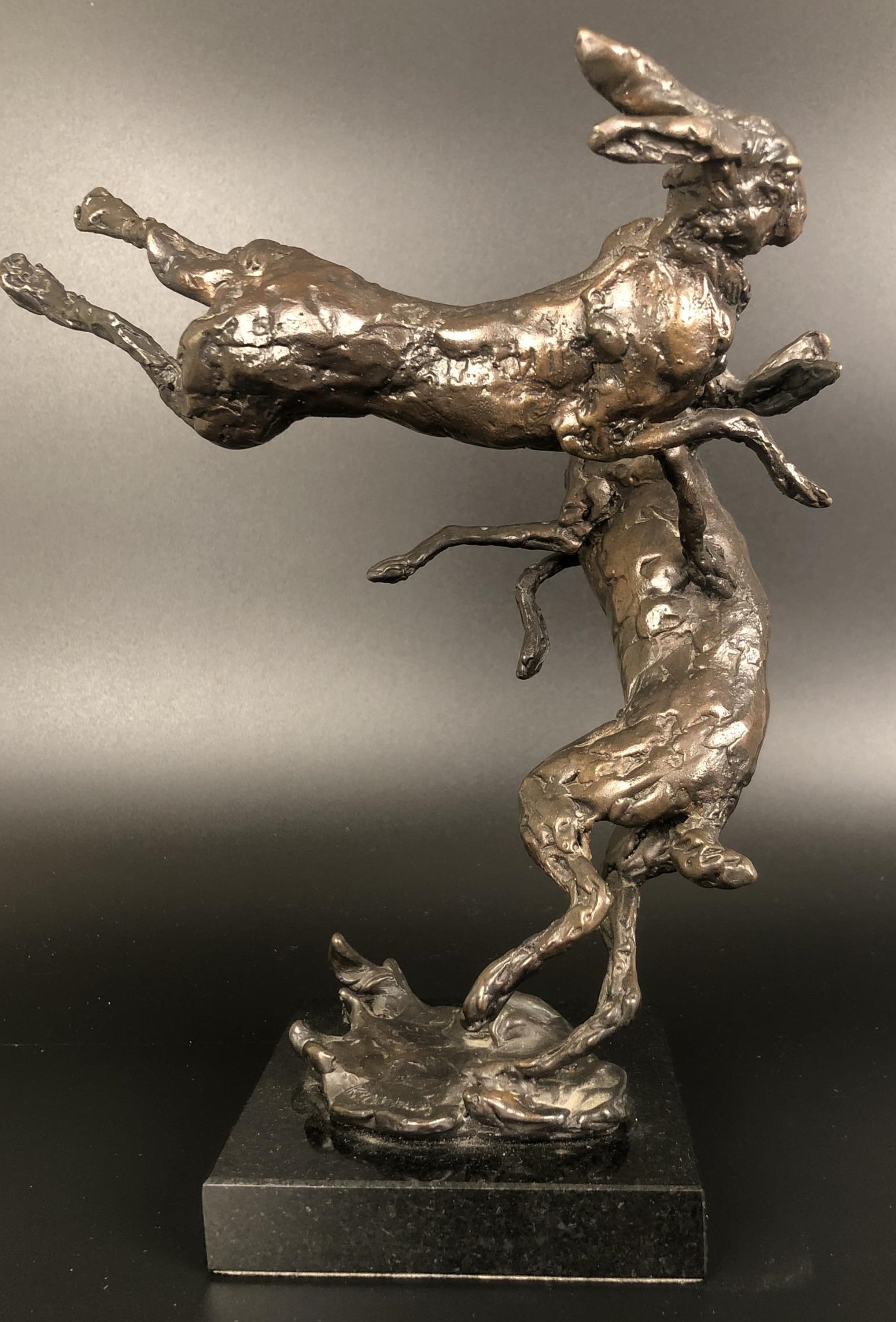 ***Withdrawn*** A bronze group,  of two hares boxing, on a polished slate base, 24 cm high - Image 3 of 4