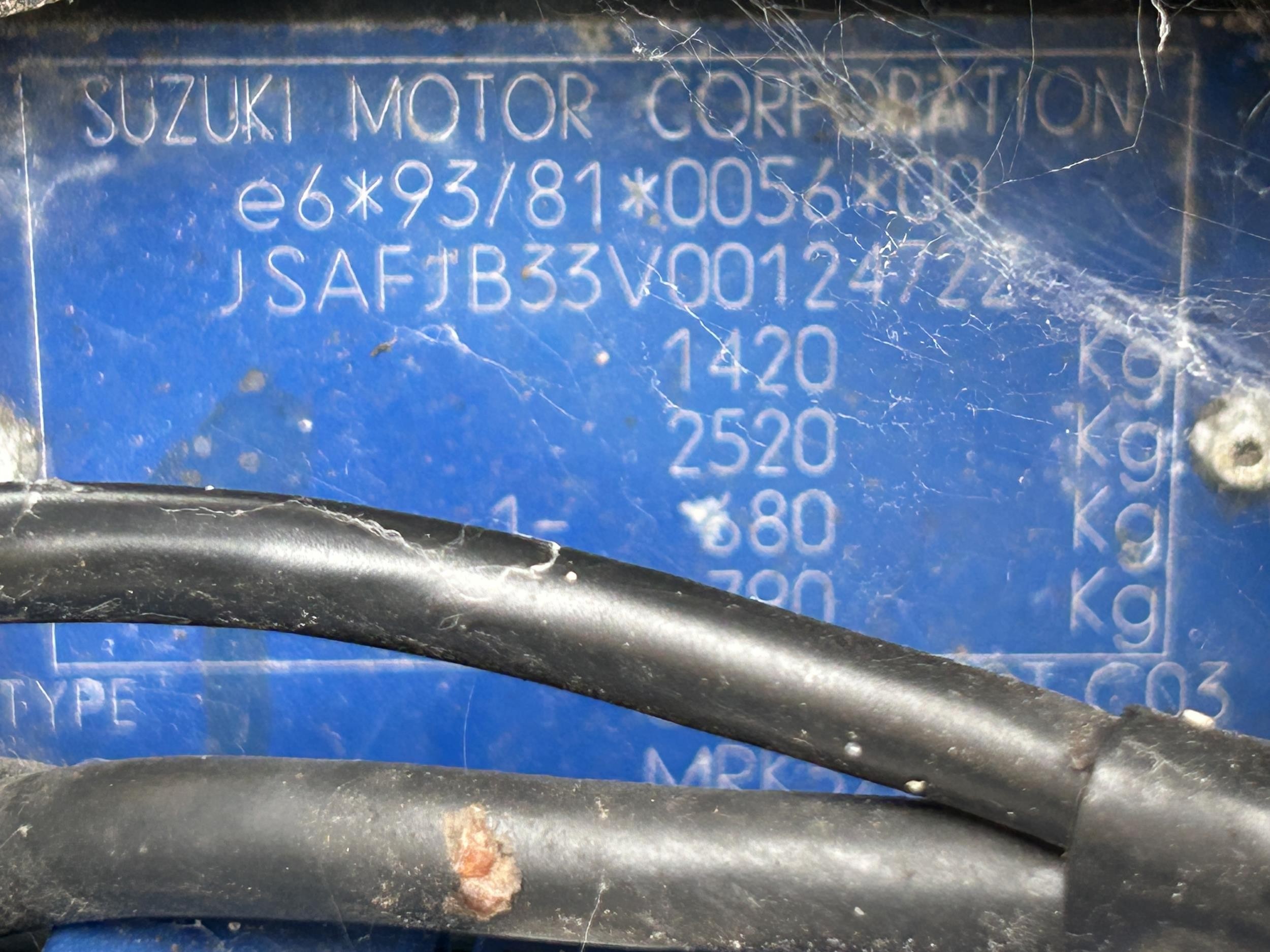 On Instructions of the Executors: A 1999 Suzuki Jimny JLX, registration number V995 JAF, chassis - Bild 11 aus 13