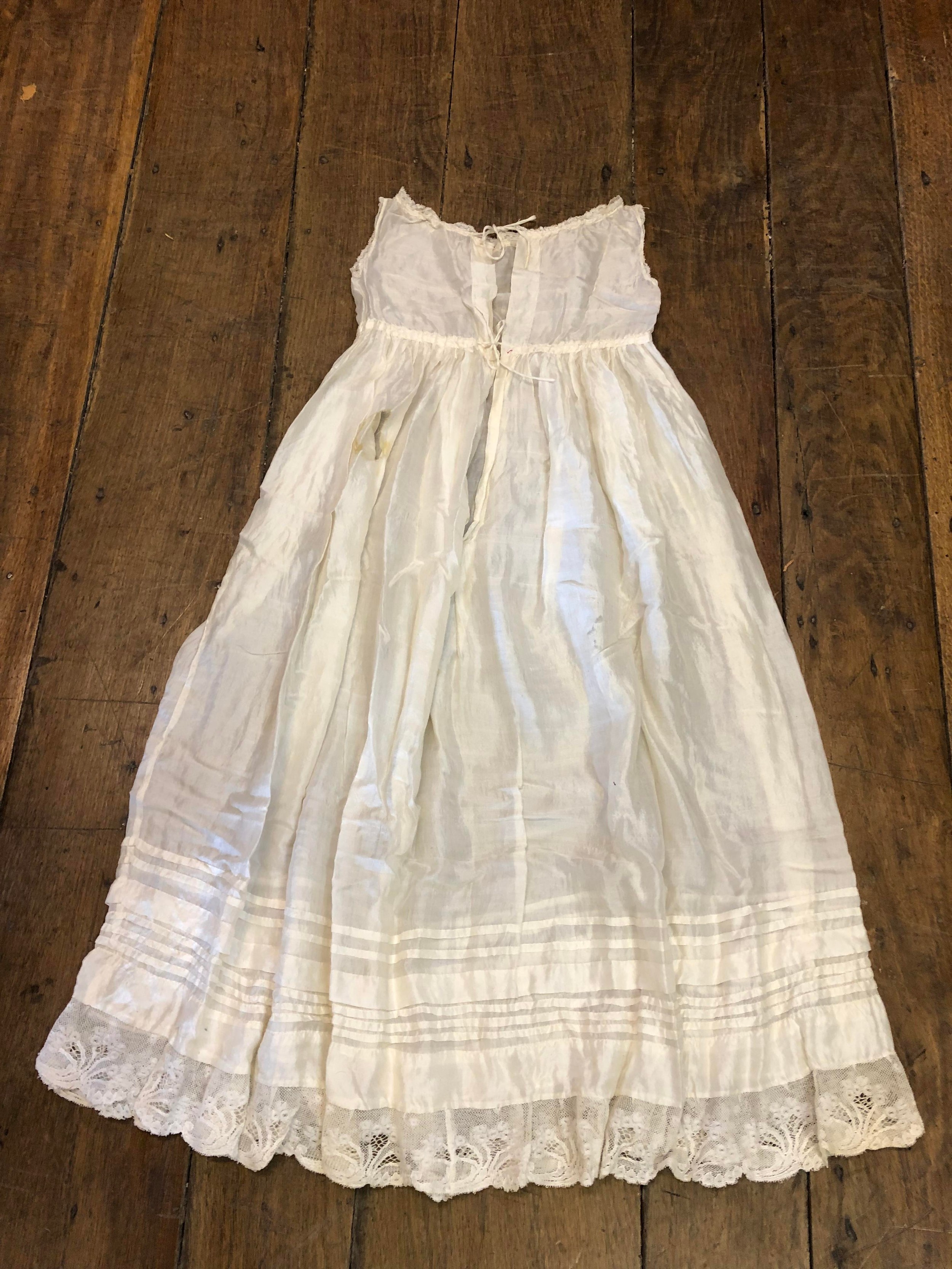 A late 19th/early 20th century Christening gown, and another - Image 4 of 6