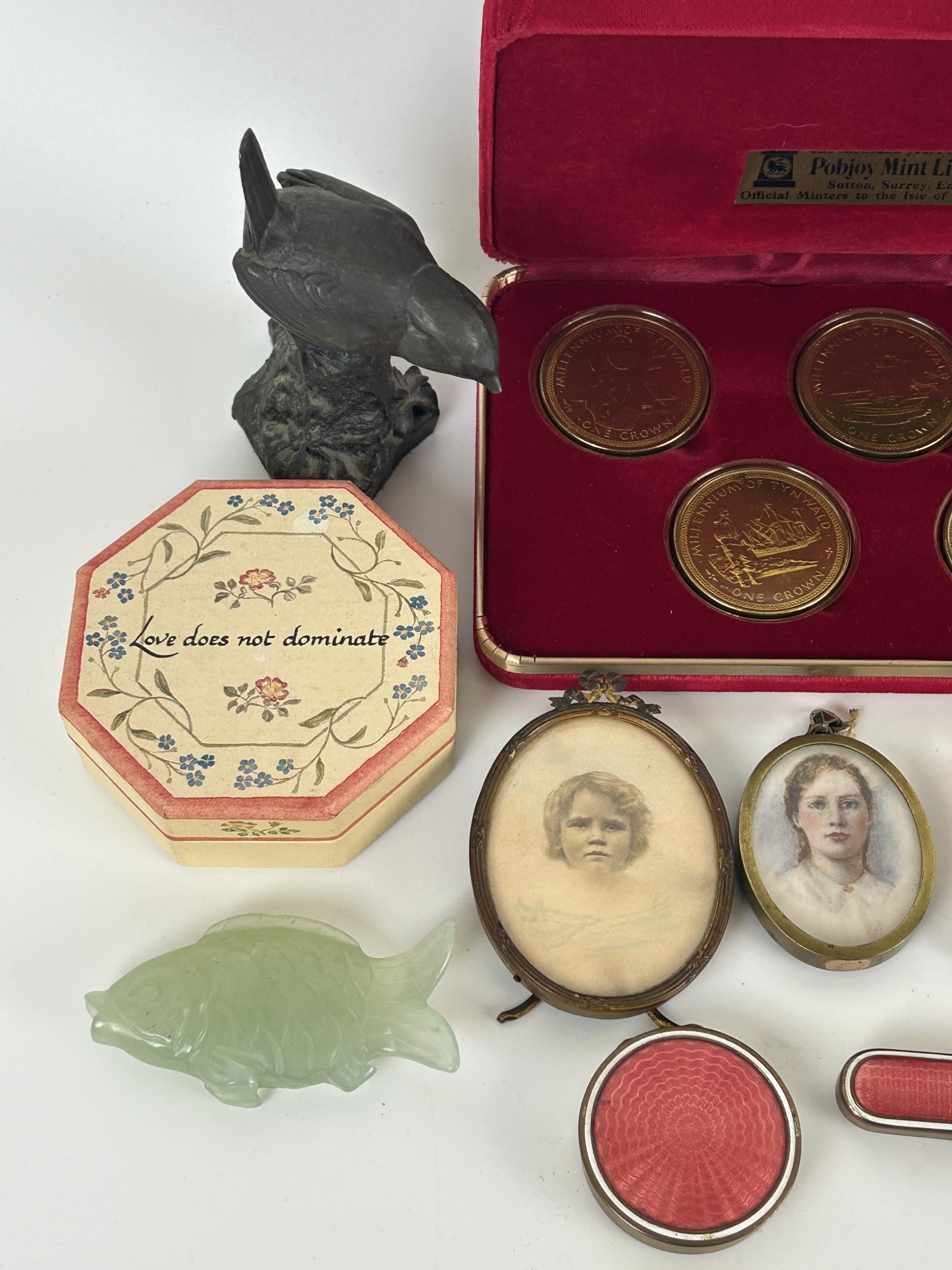 A gilt metal and enamel box, a set of coins and other items - Image 2 of 4