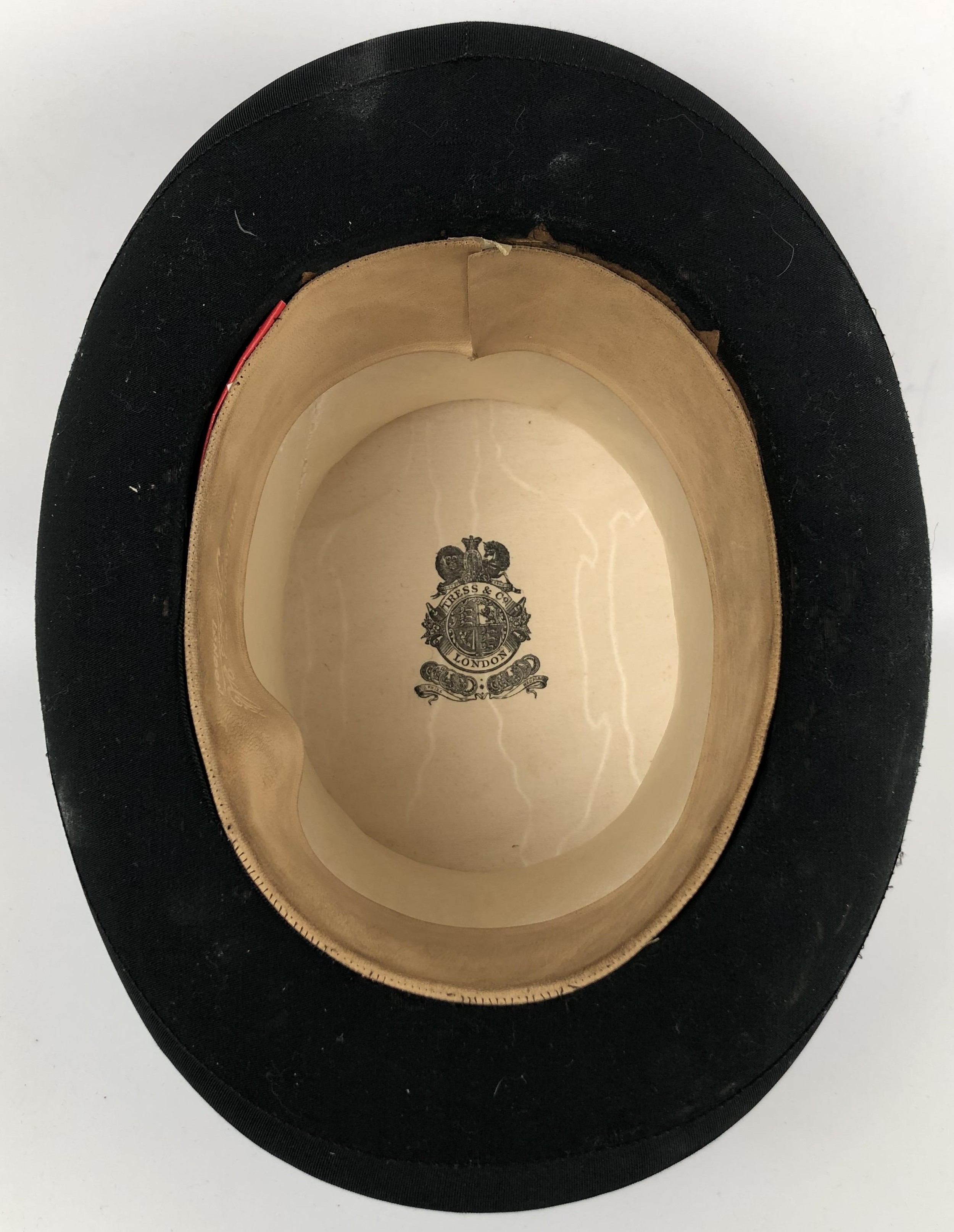 A moleskin top hat, in a hat box, and a bowler hat in a card hat box (2) - Bild 5 aus 8