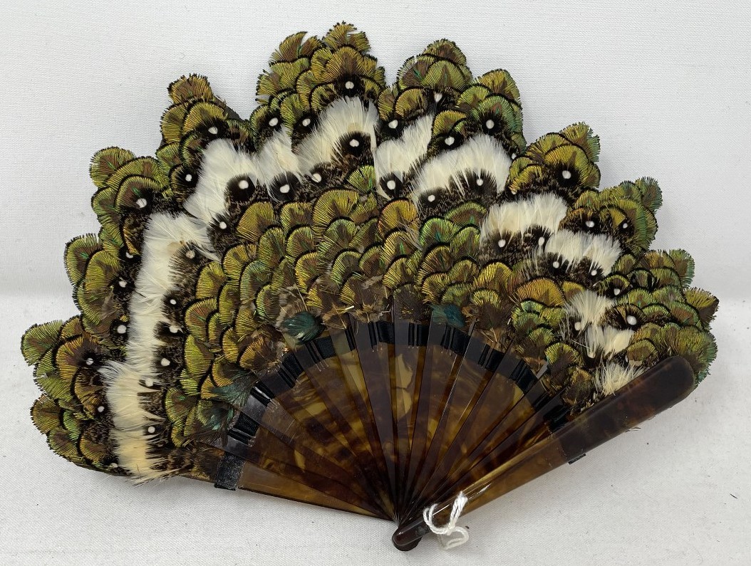 A fancy feather fan, 16 cm