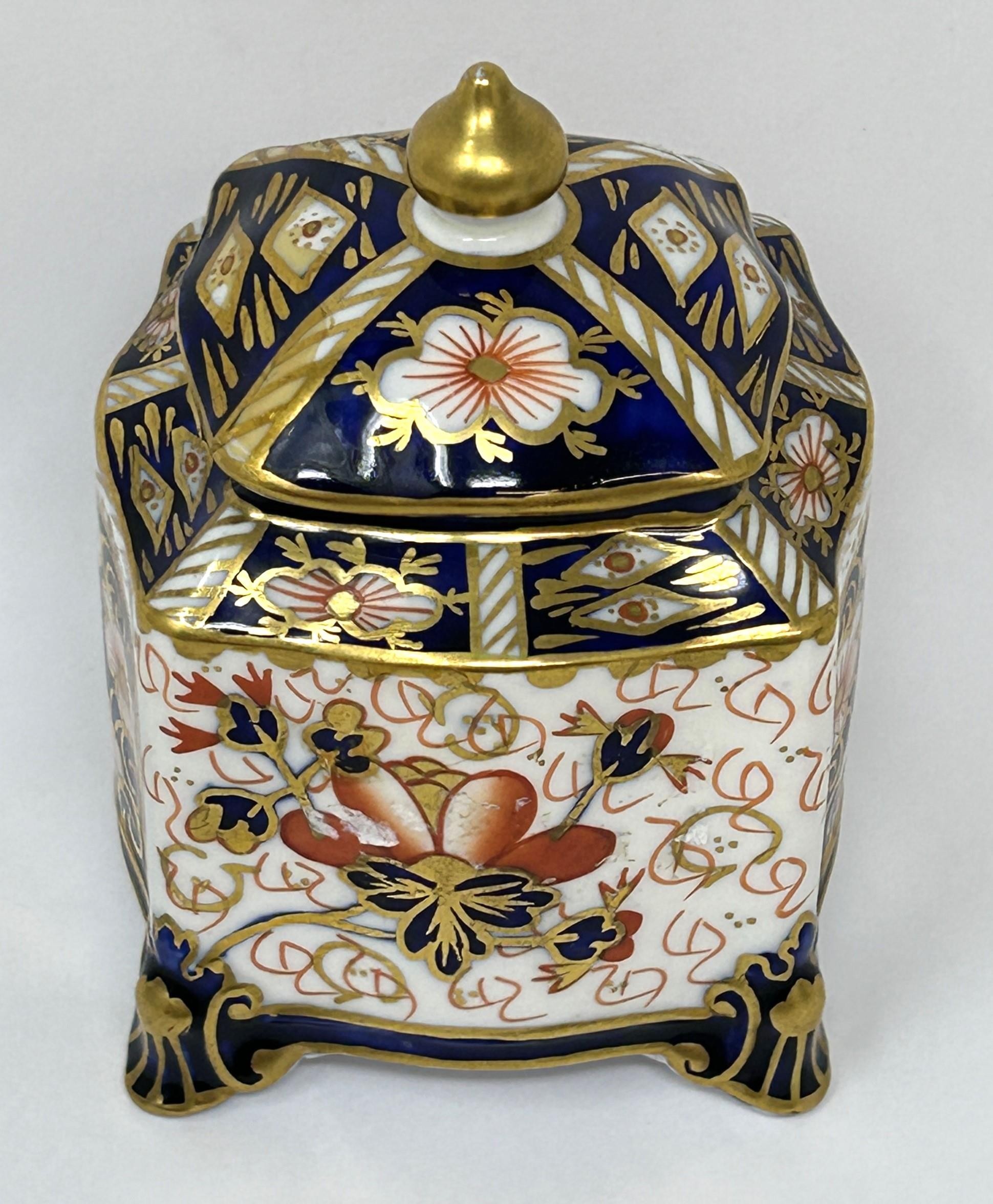 A Royal Crown Derby Imari pattern caddy, retail mark for Tiffany & Co, 8 cm high - Image 2 of 5
