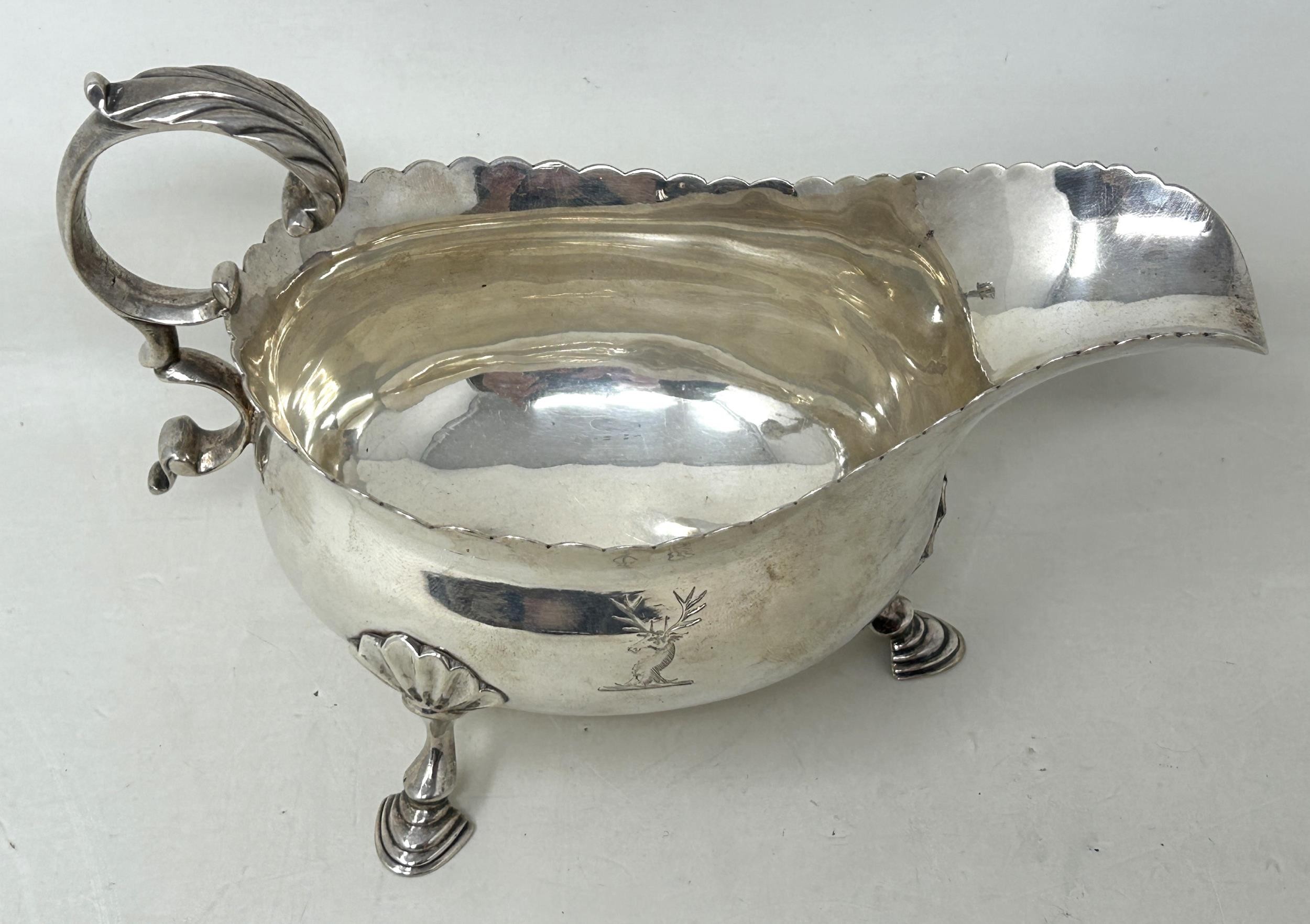 ***Regretfully Withdrawn*** A George III silver sauce boat, London 1818, 7 ozt - Image 3 of 6