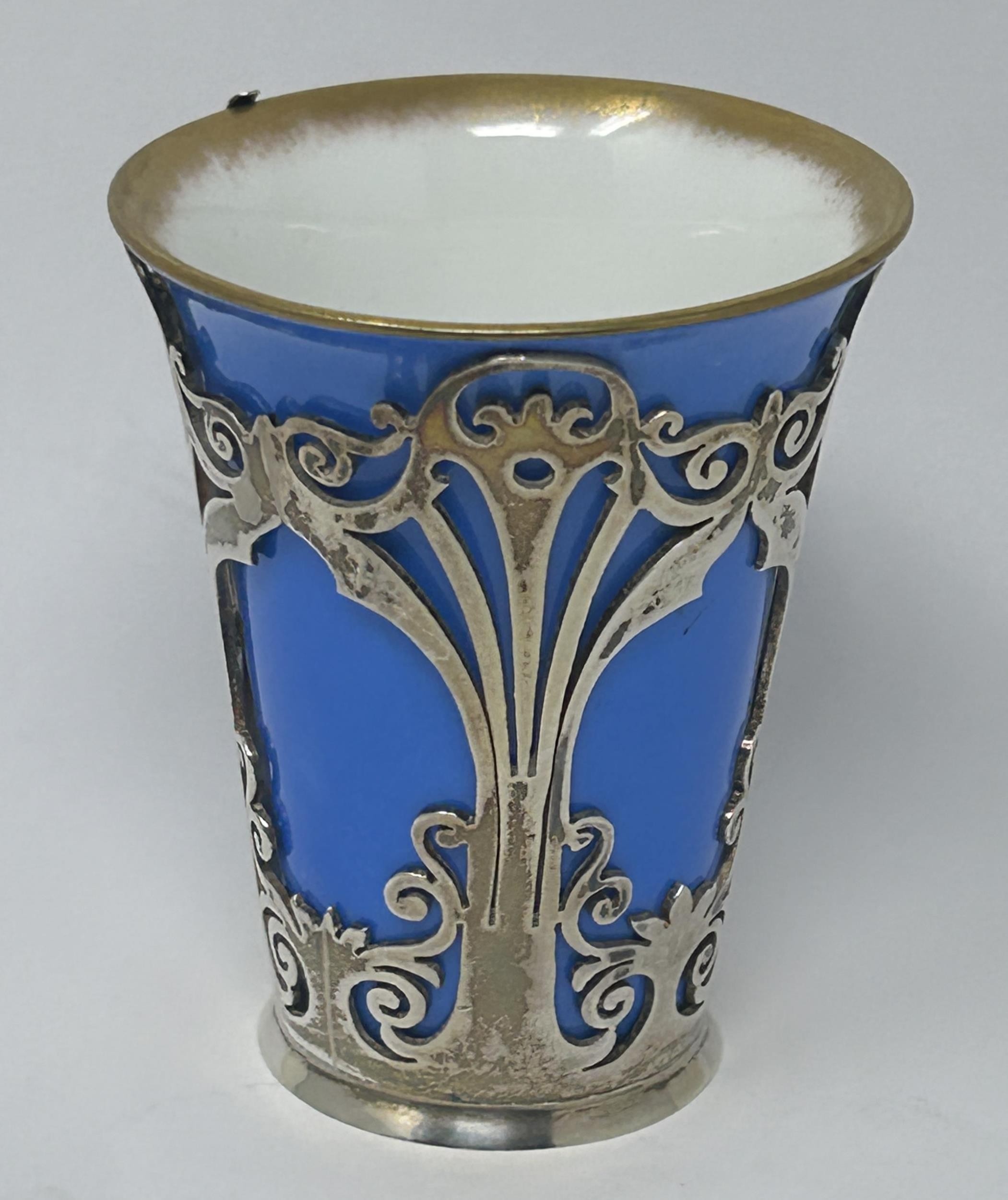 A set of six porcelain and silver mounted coffee cans, London 1906 - Image 9 of 10