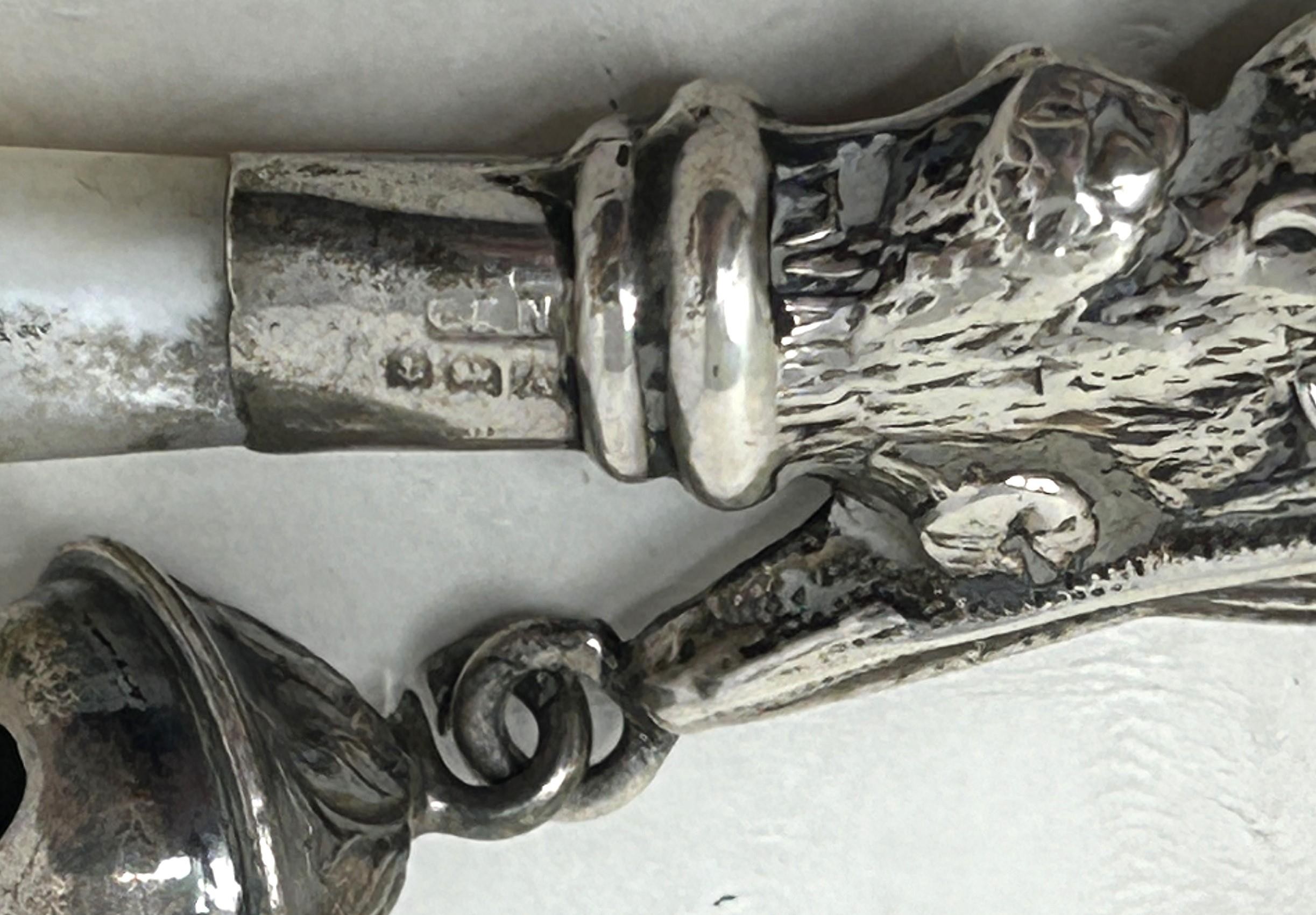 ***Withdrawn*** A silver and mother of pearl baby's rattle, in the form of a bird, Birmingham - Image 3 of 3