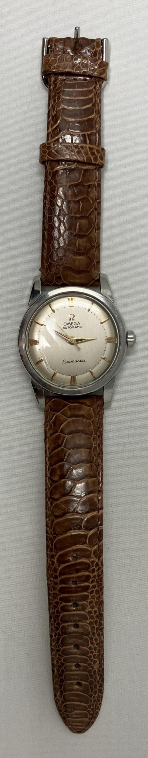 A gentleman's stainless steel Omega Seamaster Automatic wristwatch, on a later leather strap watch - Image 2 of 2
