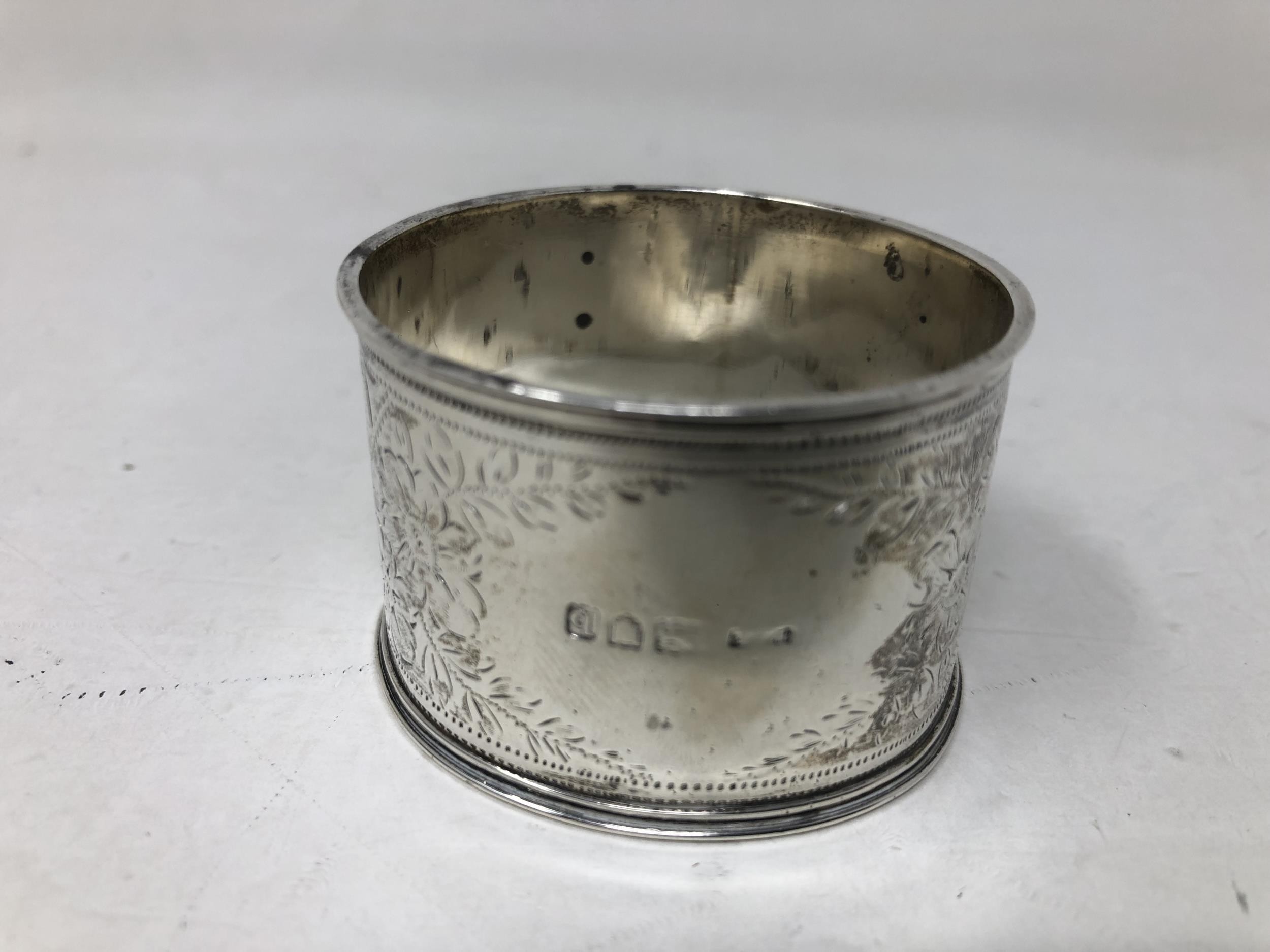 A pair of silver salts, a pepper pot, two napkin rings, a fork and spoon 6.6 ozt, a silver backed - Image 19 of 20