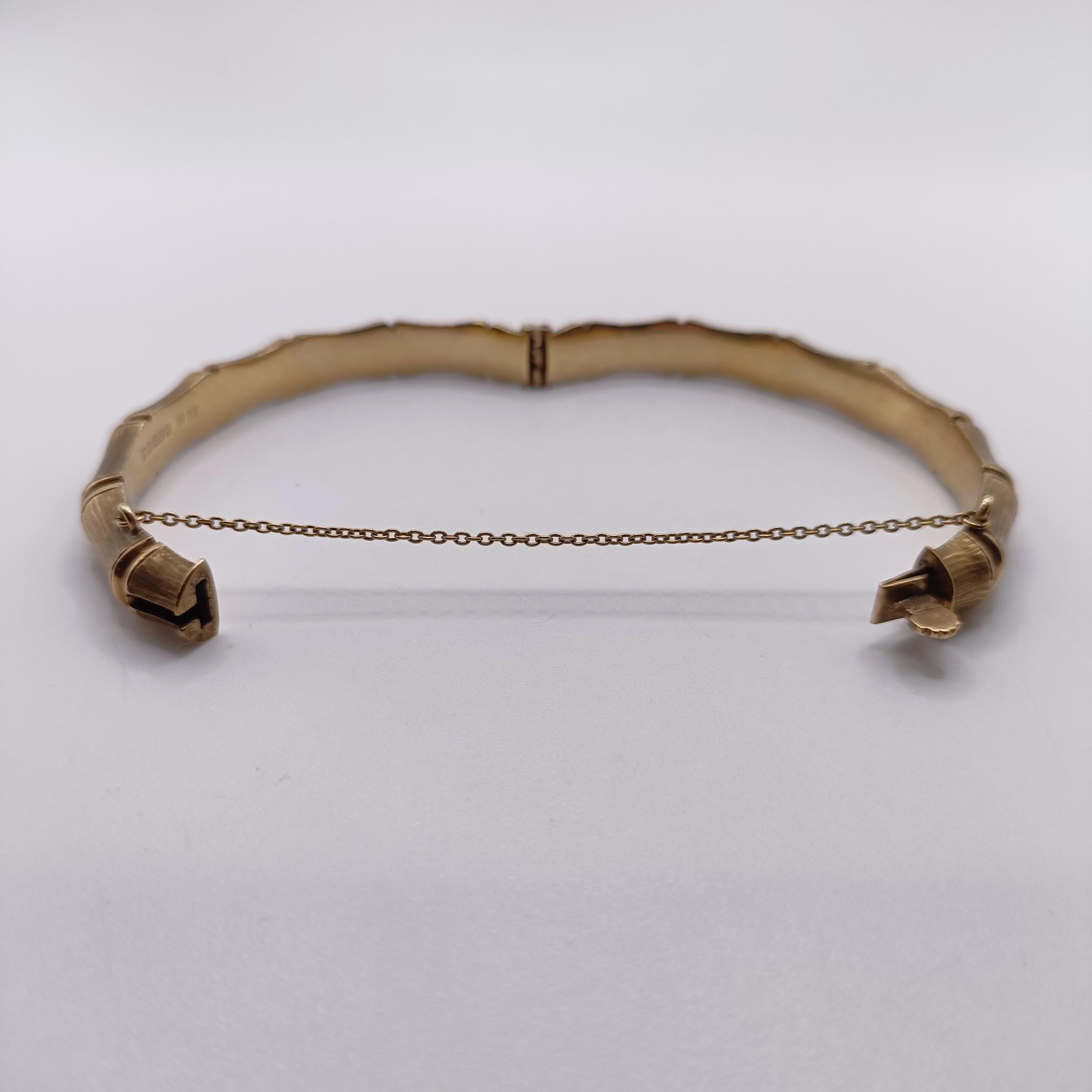 A 9ct gold faux bamboo hinged bangle, 12 g - Image 5 of 7