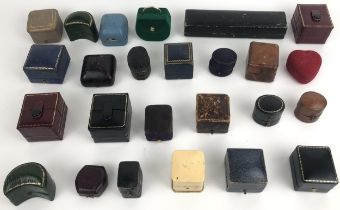 Assorted vintage ring boxes