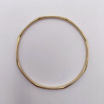 A 9ct gold bangle, 12.7 g Inside diameter 62mm