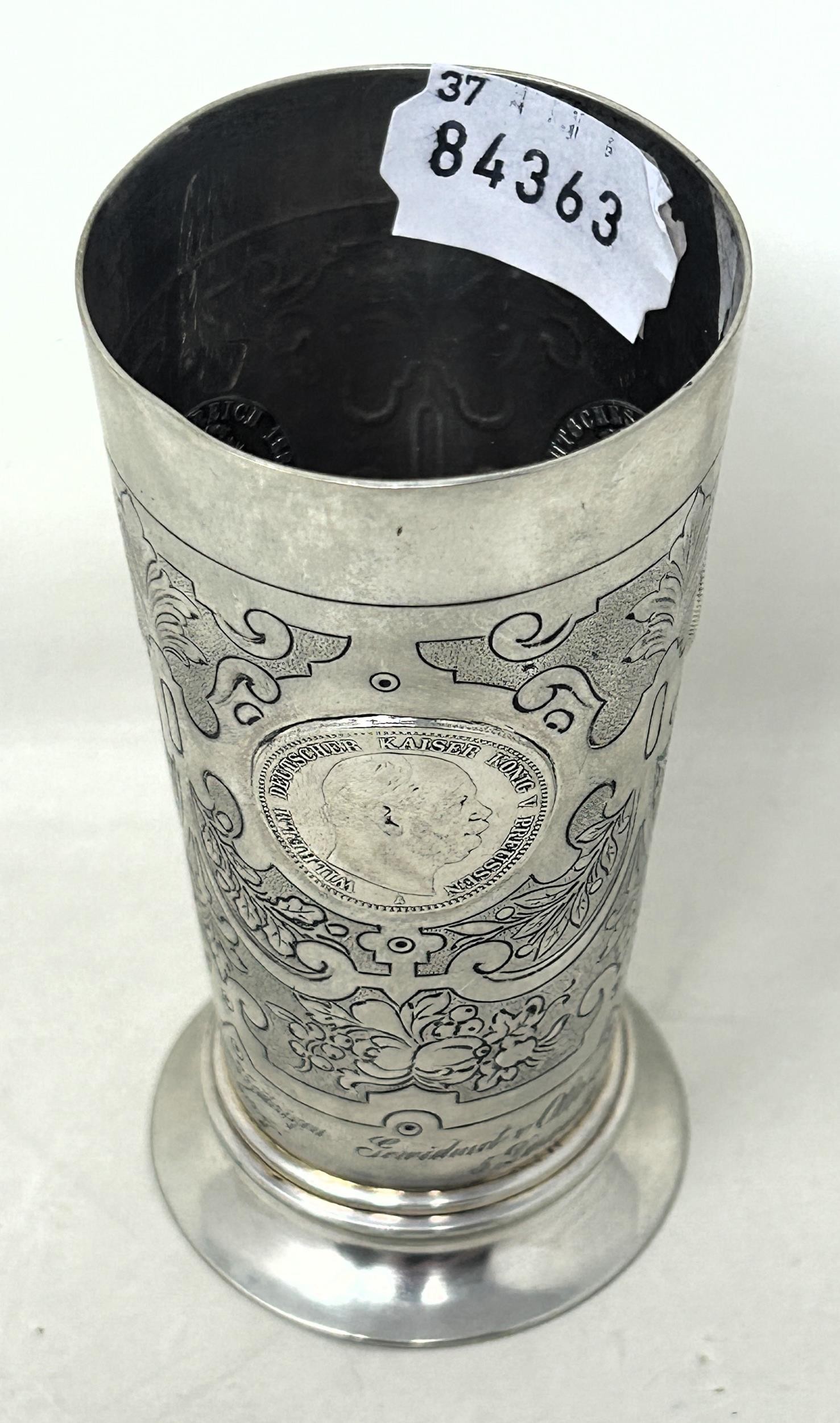A Continental silver coloured metal beaker, inset with coins, .800 6.4 ozt - Bild 5 aus 9