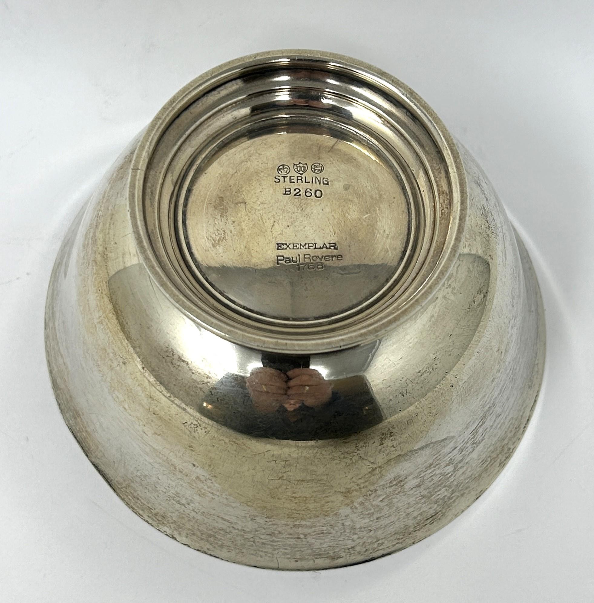 A sterling silver sugar bowl, with a presentation inscription dated 1975 4.1 ozt - Image 4 of 6