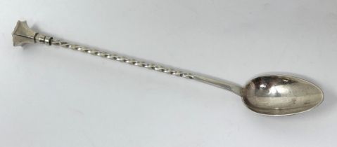 A Christofle seal top spoon Approx. measurements: Overall length: 21 cm Width of bowl: 3.5 cm Length