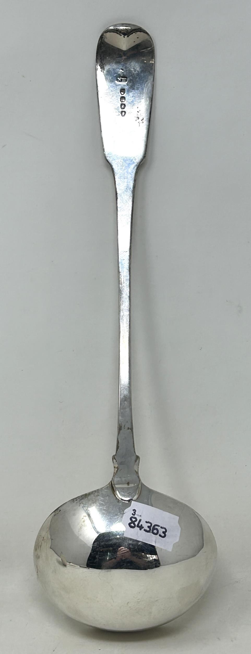 A George III silver fiddle pattern punch ladle, London 1815, 7.2 ozt - Bild 4 aus 5