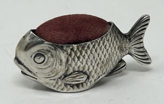 A novelty silver pin cushion, in the form of a fish, Birmingham 1908 Approx. measurements: Overall
